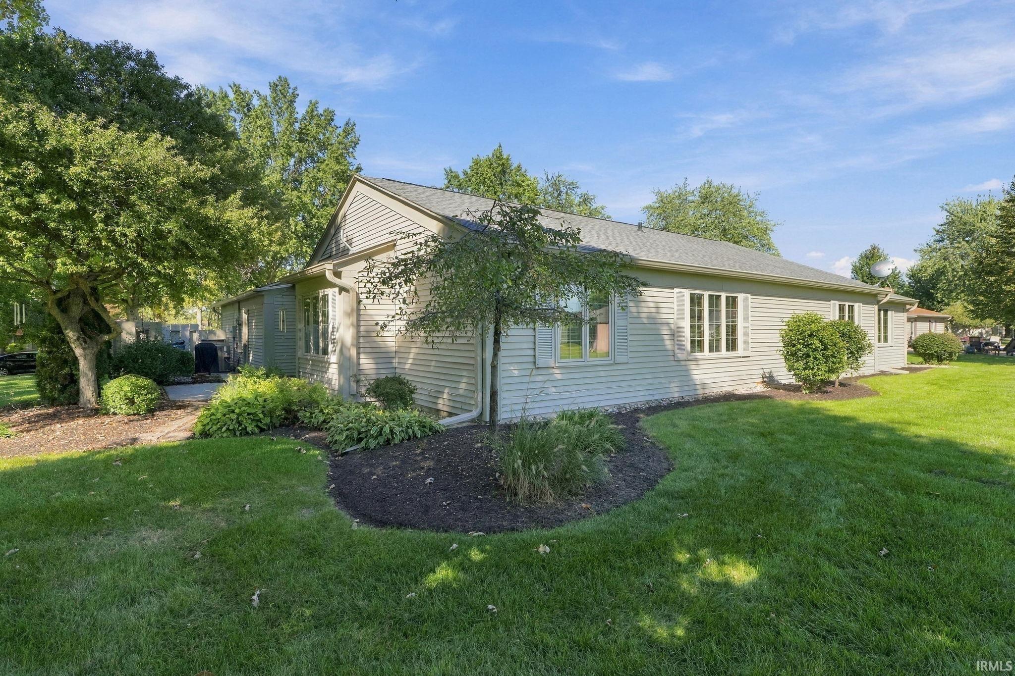 Photo 2 of Manufactured home for sale at 11618 Markham Ct, Leo, IN 46765 | MLS# 202641349 | Listing updated on 2026-10-06