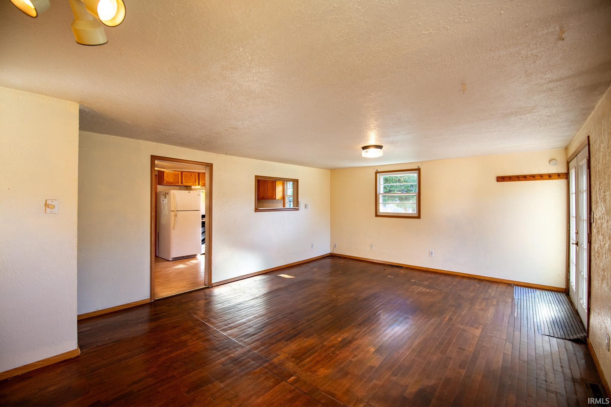 Photo 4 of Manufactured home for sale at 29641 San Lu Rae Dr, Elkhart, IN 46514 | MLS# 202641357 | Listing updated on 2026-10-06