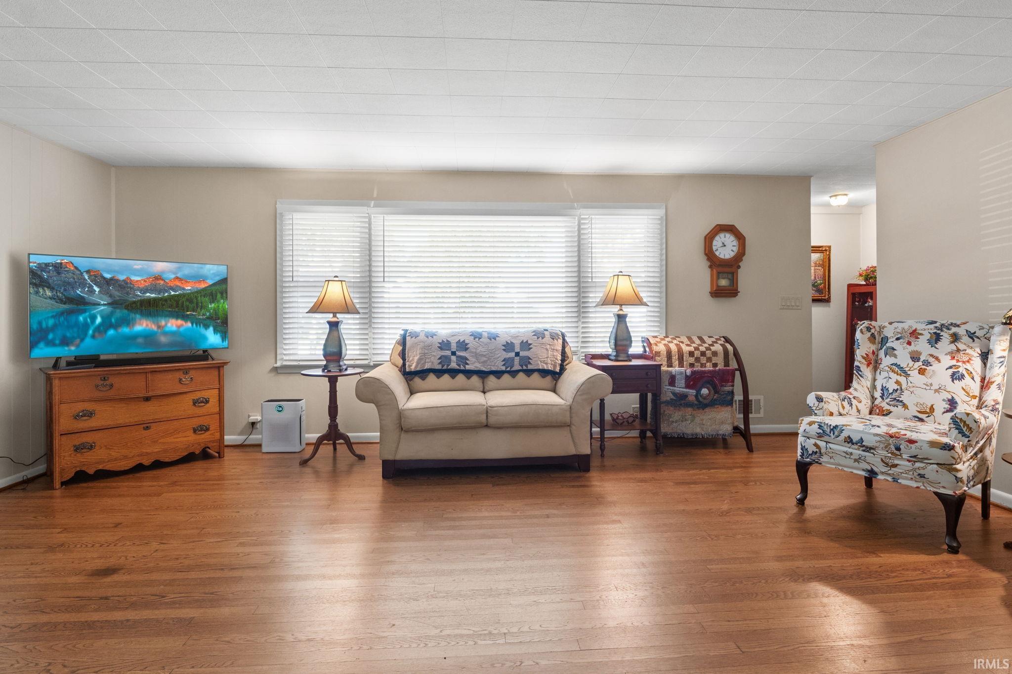 Photo 4 of Manufactured home for sale at 1408 N Jefferson St, Hartford City, IN 47348 | MLS# 202641362 | Listing updated on 2026-10-06