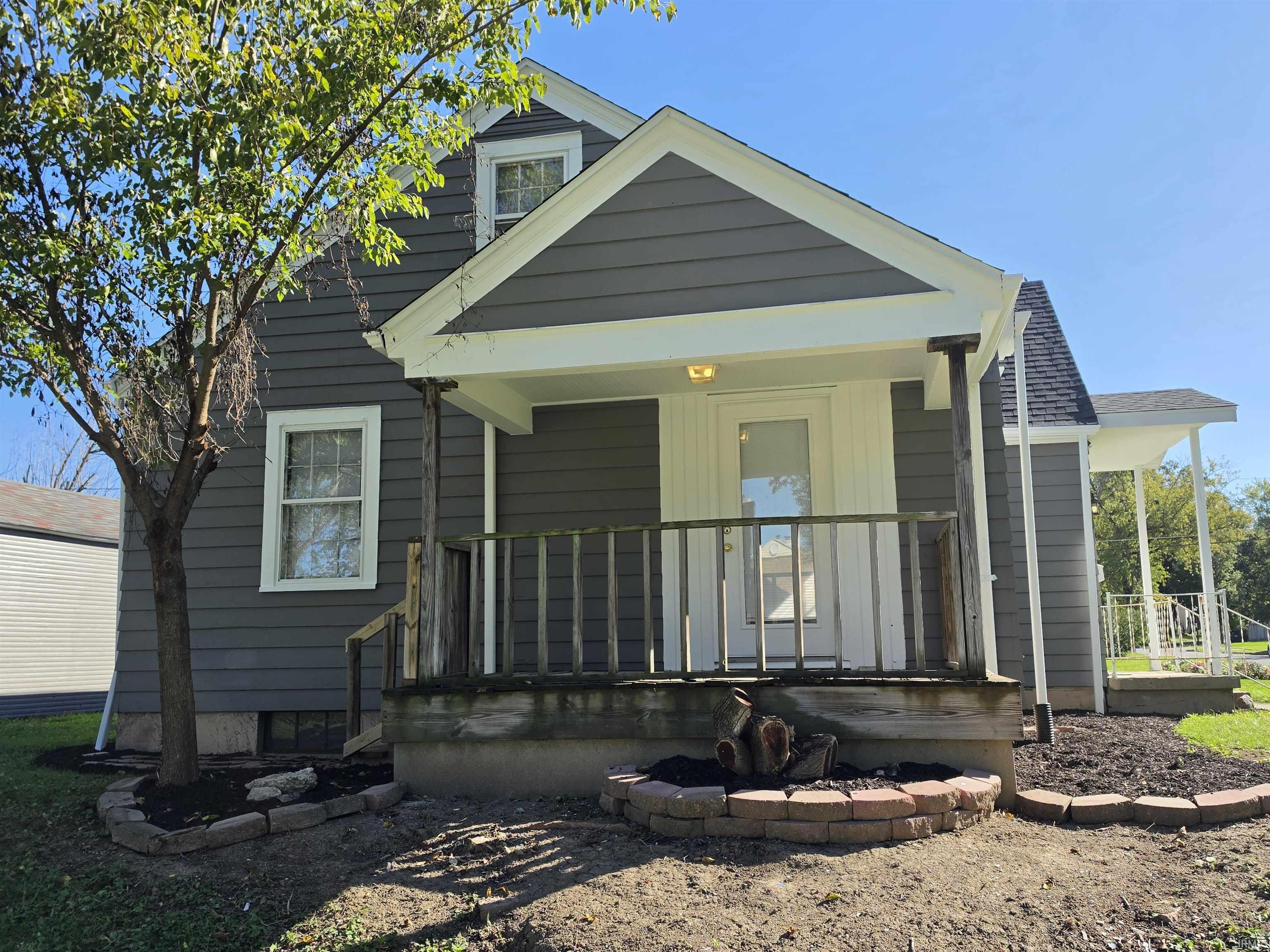 Photo 2 of Manufactured home for sale at 130 W Fleming Ave, Fort Wayne, IN 46807 | MLS# 202641363 | Listing updated on 2026-10-06