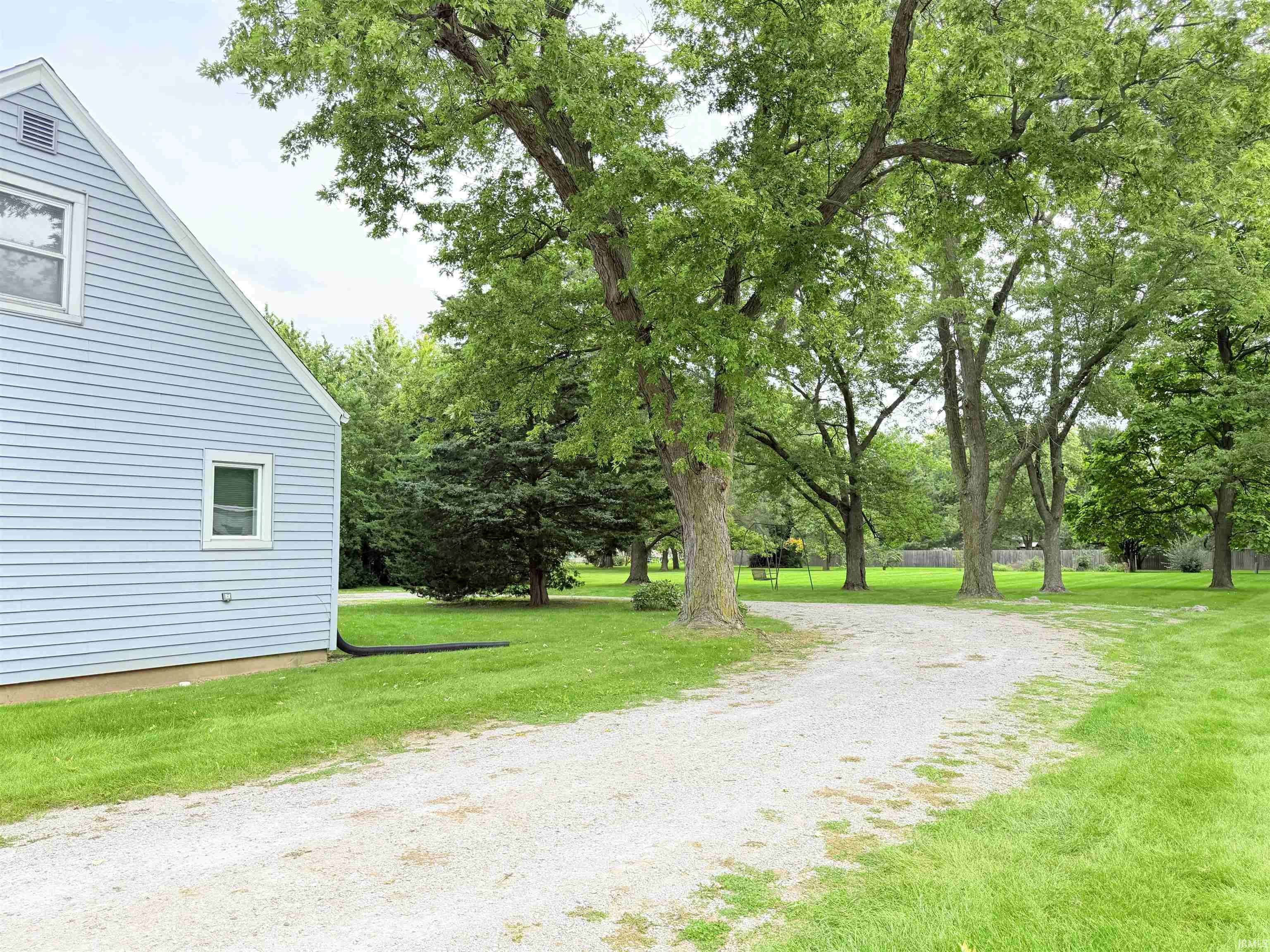 Photo 3 of Manufactured home for sale at 5454 Saint Joe Rd, Fort Wayne, IN 46835 | MLS# 202641372 | Listing updated on 2026-10-07
