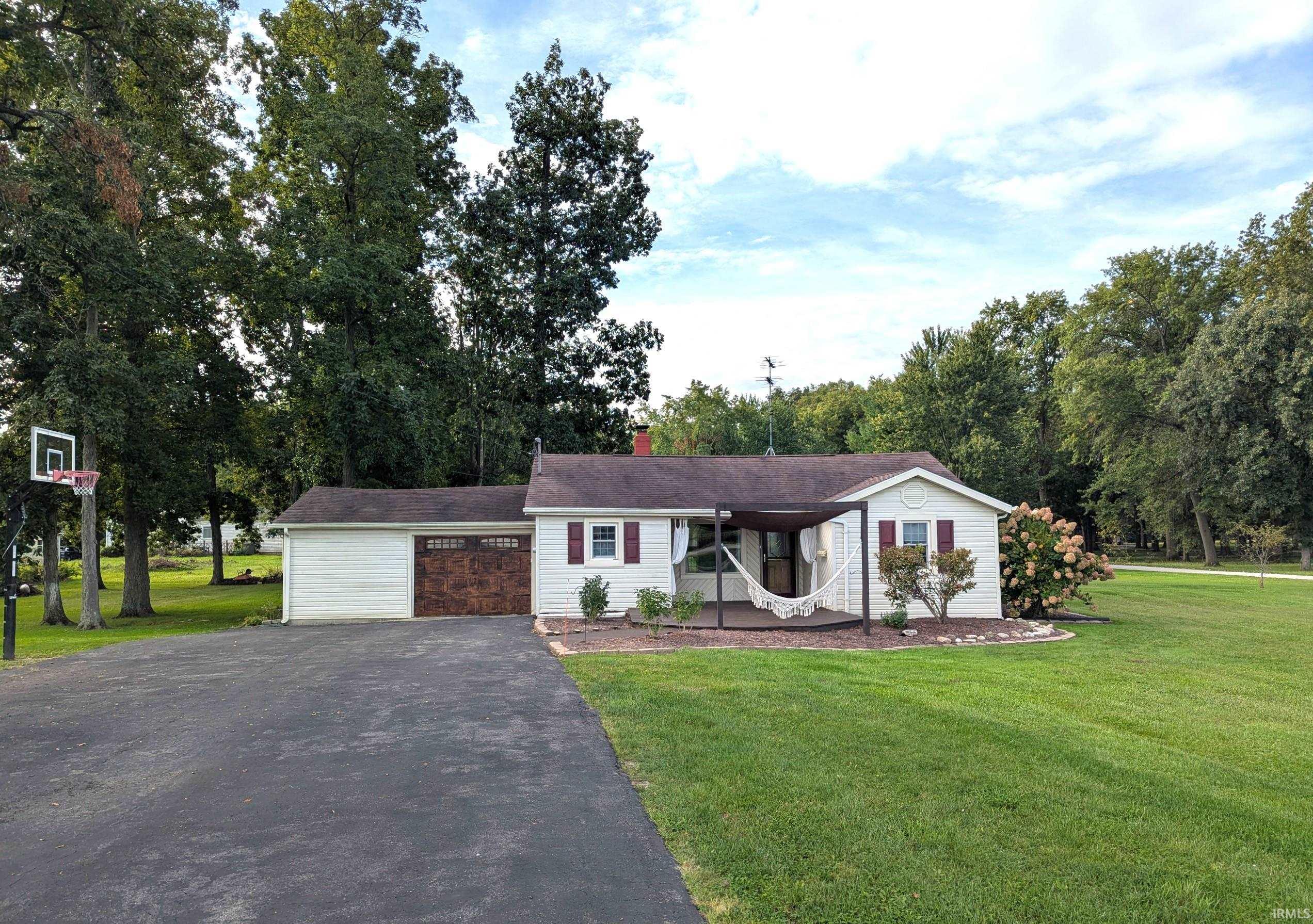 Photo 1 of Manufactured home for sale at 5556 E Montpelier Pike, Marion, IN 46953 | MLS# 202641383 | Listing updated on 2026-10-06