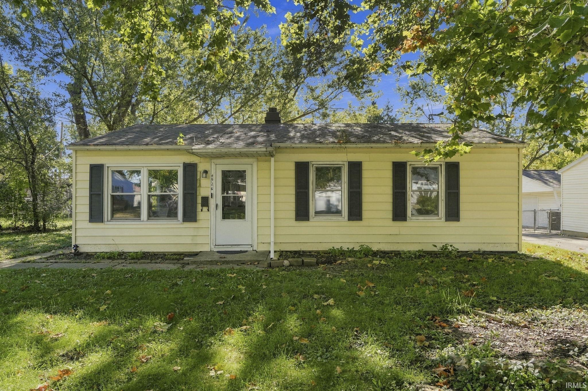 Photo 1 of Manufactured home for sale at 4926 S Camden Dr, Fort Wayne, IN 46825 | MLS# 202641392 | Listing updated on 2026-10-06
