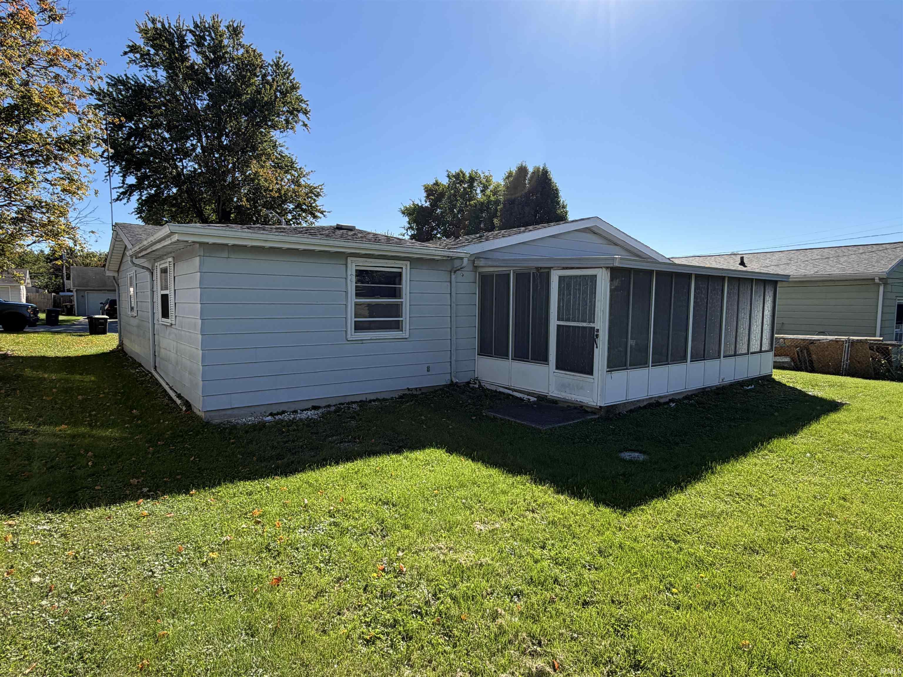 Photo 4 of Manufactured home for sale at 2413 Nordholme Ave, Fort Wayne, IN 46805 | MLS# 202641393 | Listing updated on 2026-10-06