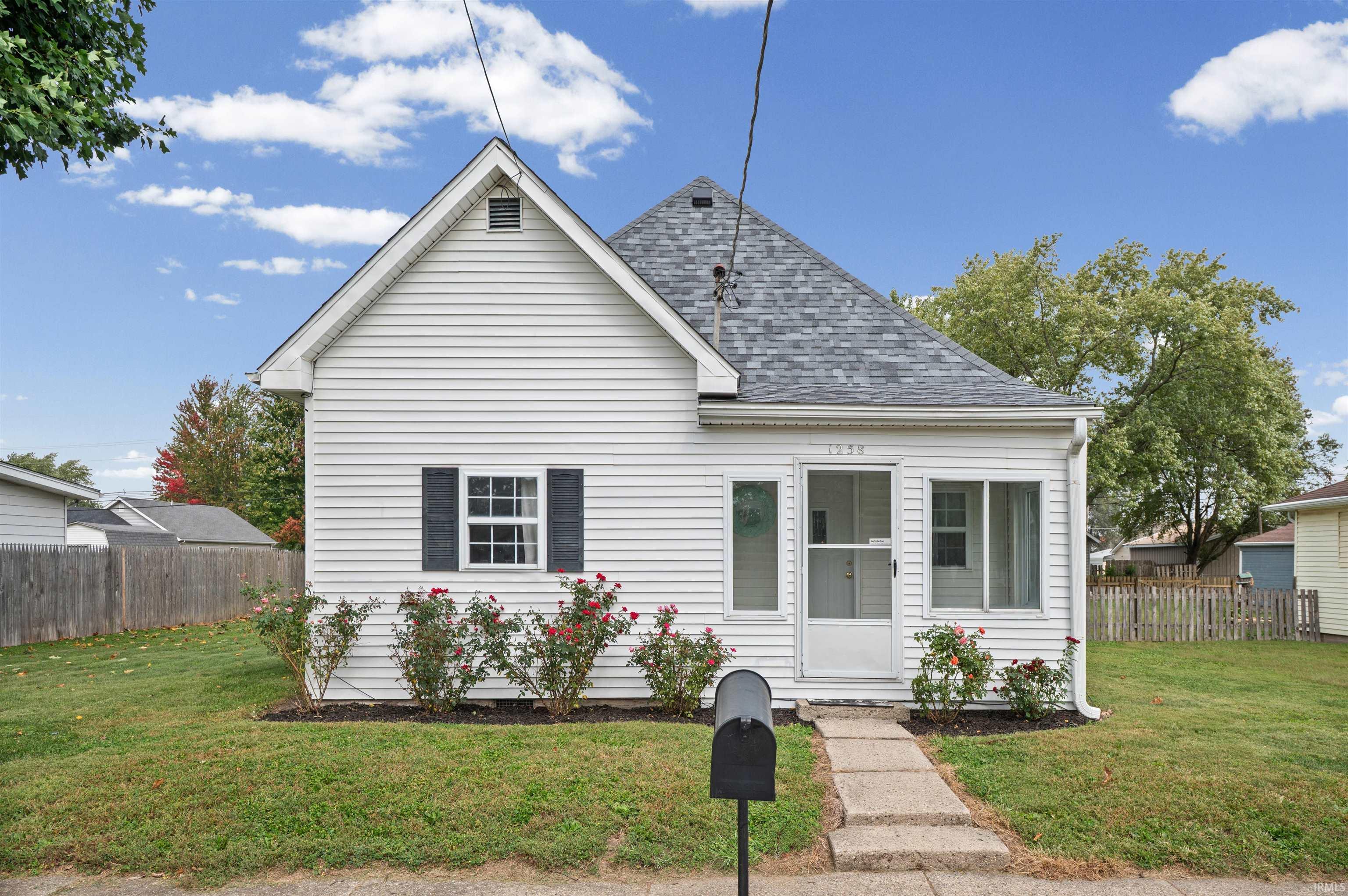 Photo 1 of Manufactured home for sale at 1258 W Mcclurg St, Frankfort, IN 46041 | MLS# 202641402 | Listing updated on 2026-10-06