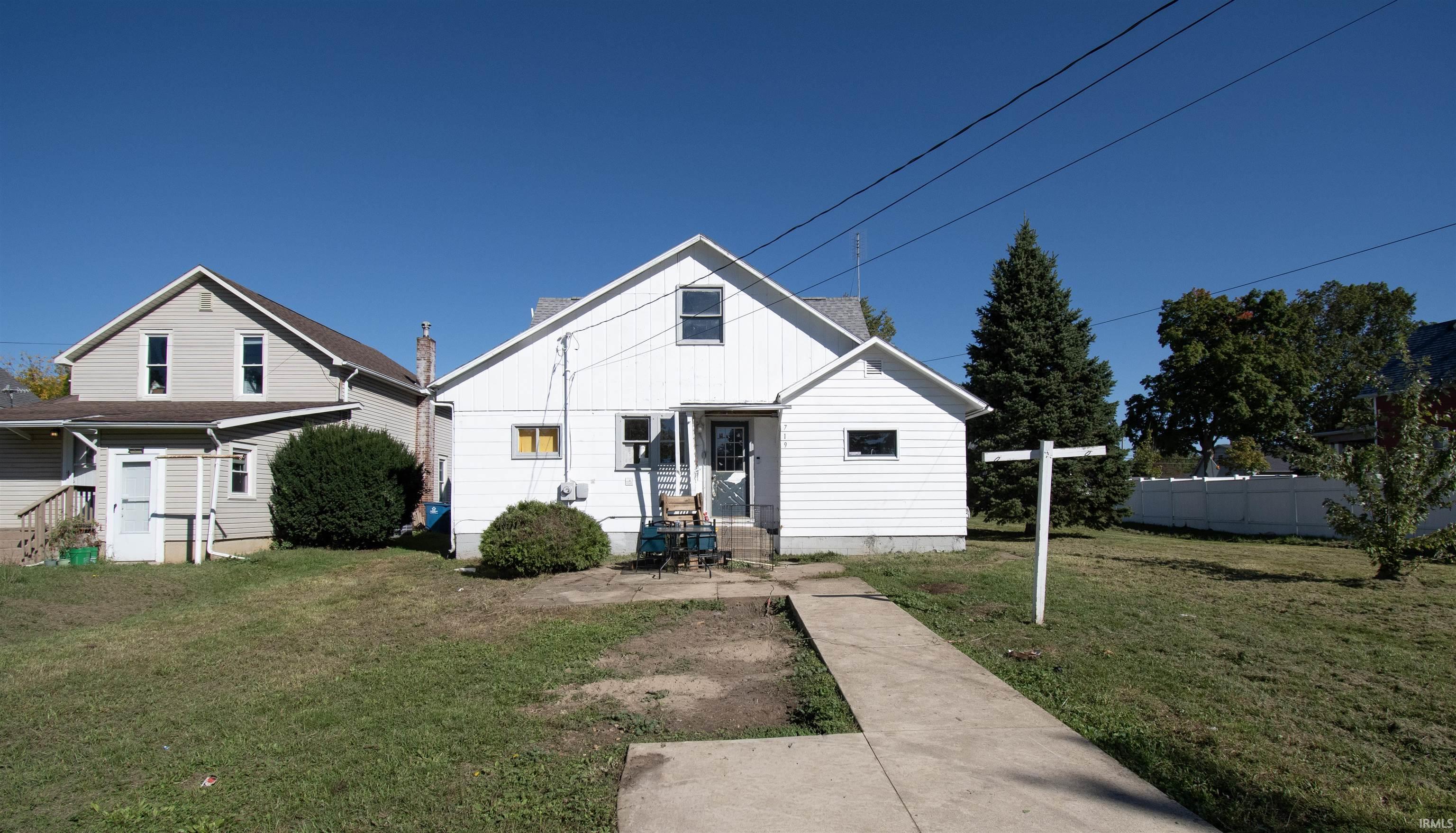Photo 4 of Manufactured home for sale at 719 E 7th Street, Auburn, IN 46706 | MLS# 202641403 | Listing updated on 2026-10-06
