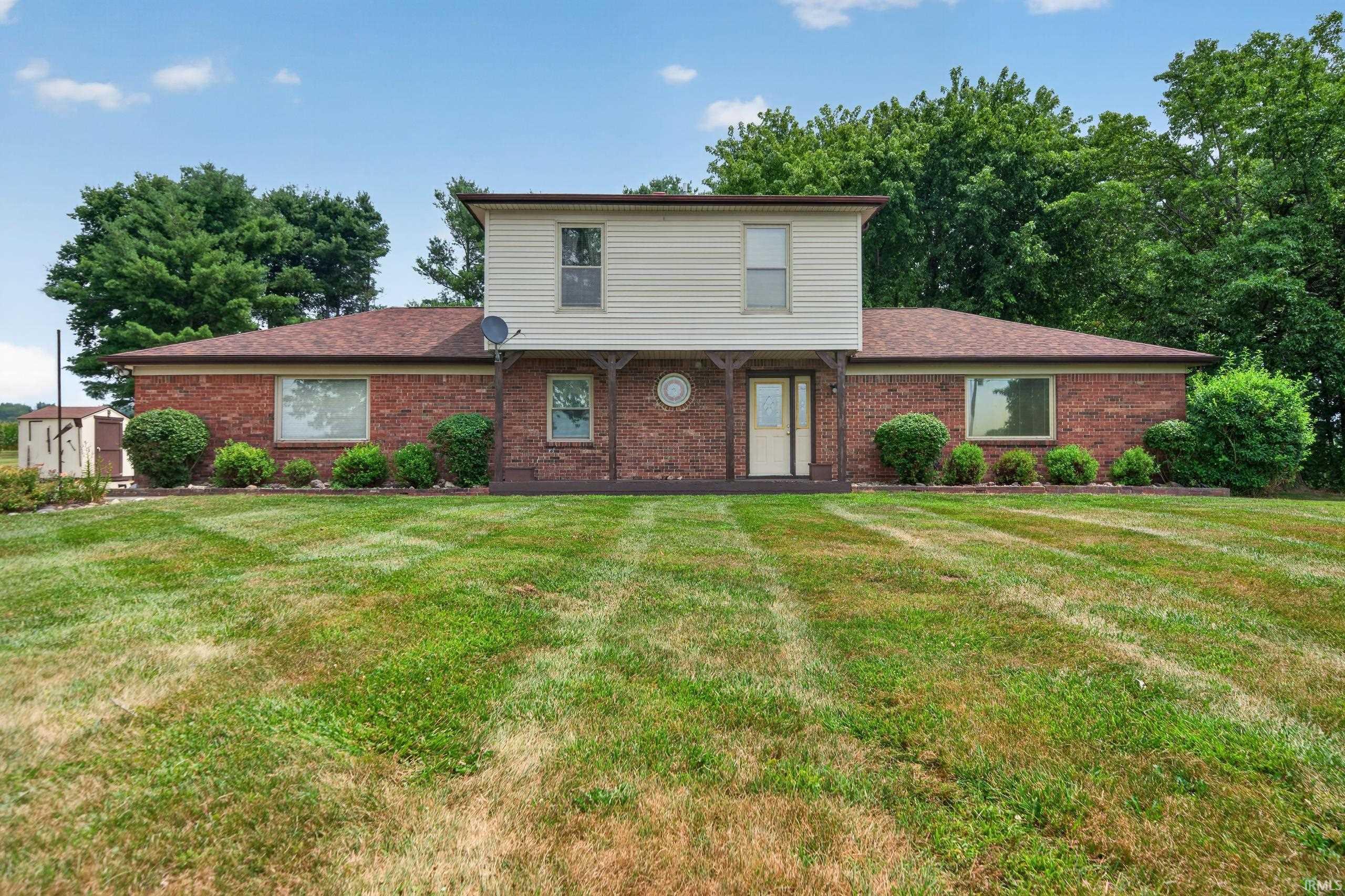 Manufactured home for sale at 3092 North St Rd 17, Logansport, IN 46947 | MLS# 202641413