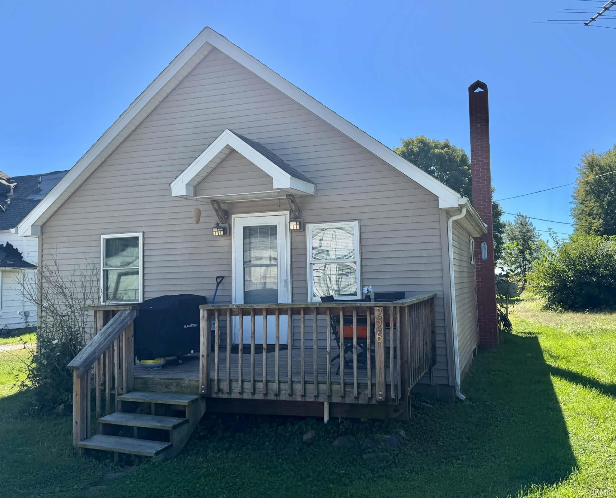 Photo 4 of Manufactured home for sale at 226 E South St, Yeoman, IN 47997 | MLS# 202641455 | Listing updated on 2026-10-07