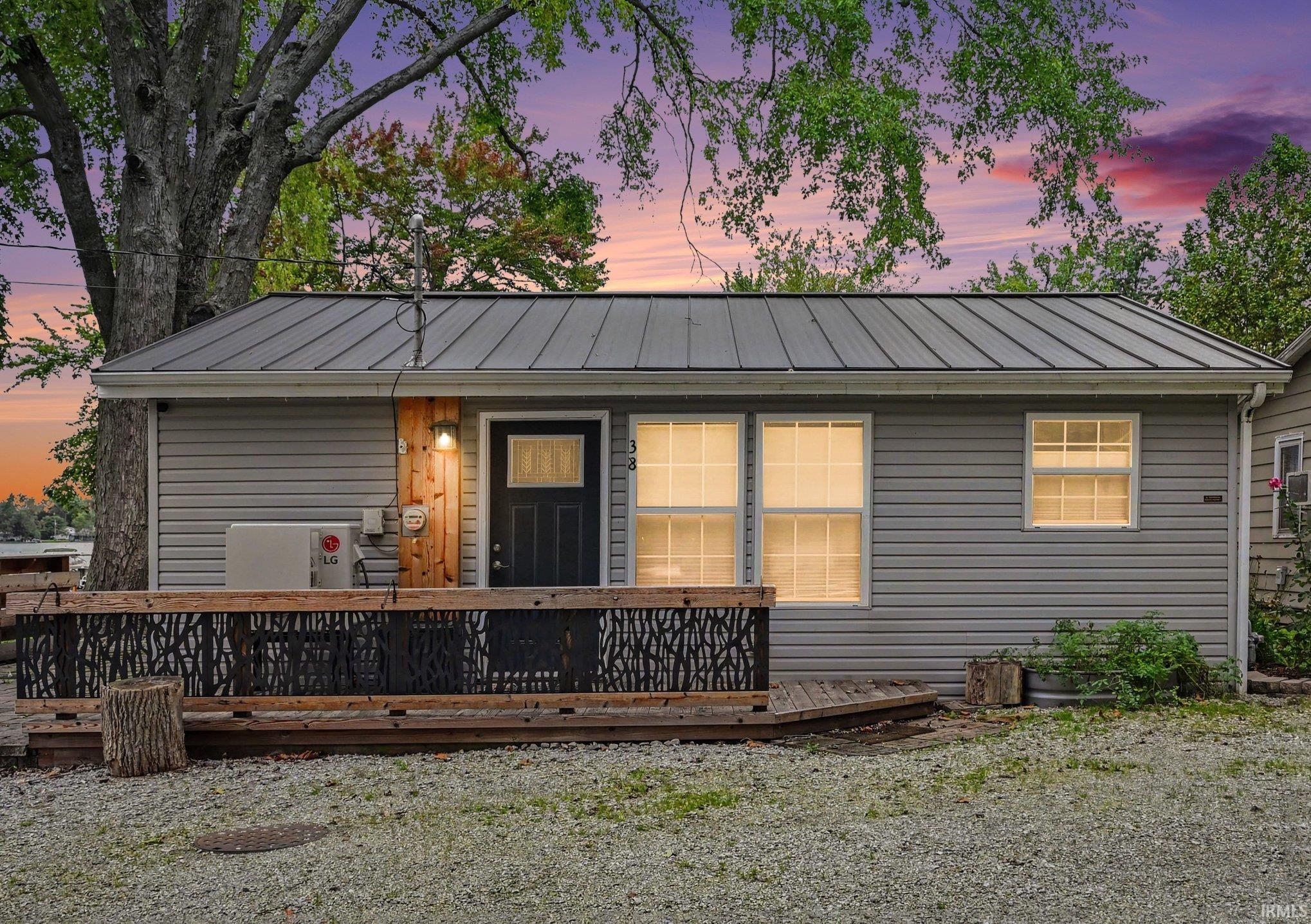 Photo 1 of Manufactured home for sale at 38 Ems B18 Ln, Pierceton, IN 46562 | MLS# 202641471 | Listing updated on 2026-10-07