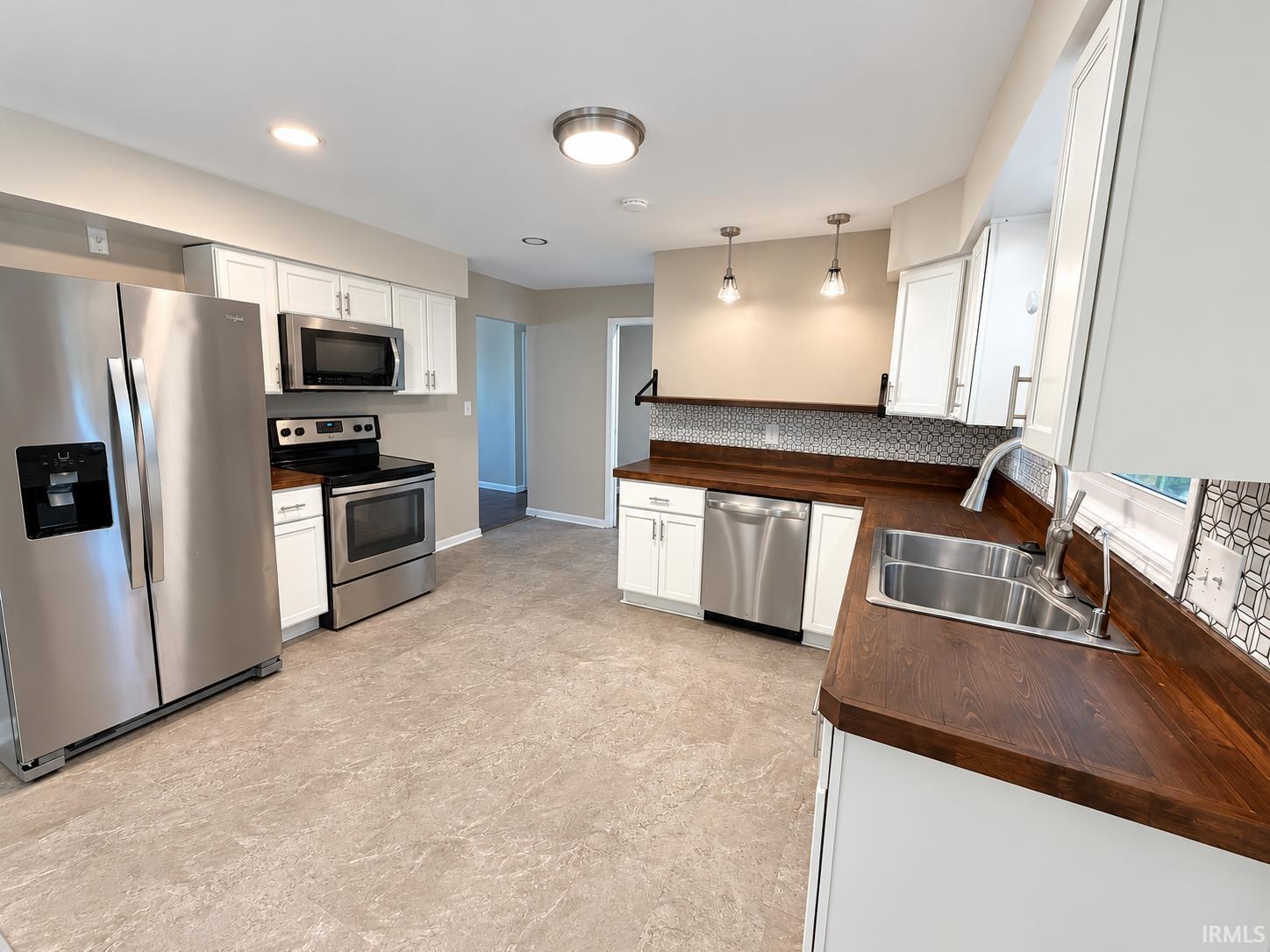 Photo 3 of Manufactured home for sale at 8399 Chestnut Dr, Newburgh, IN 47630 | MLS# 202641475 | Listing updated on 2026-10-07