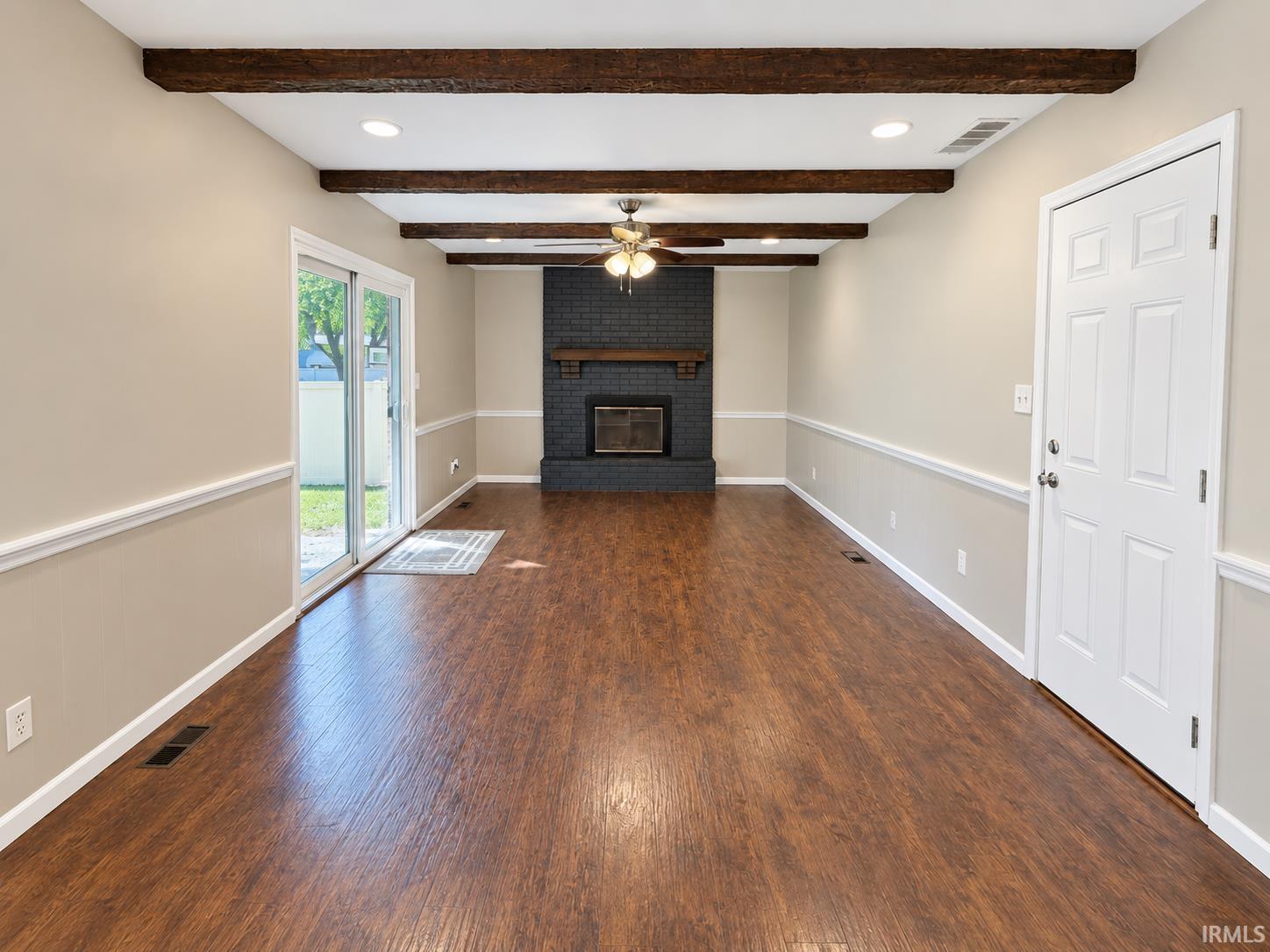 Photo 4 of Manufactured home for sale at 8399 Chestnut Dr, Newburgh, IN 47630 | MLS# 202641475 | Listing updated on 2026-10-07