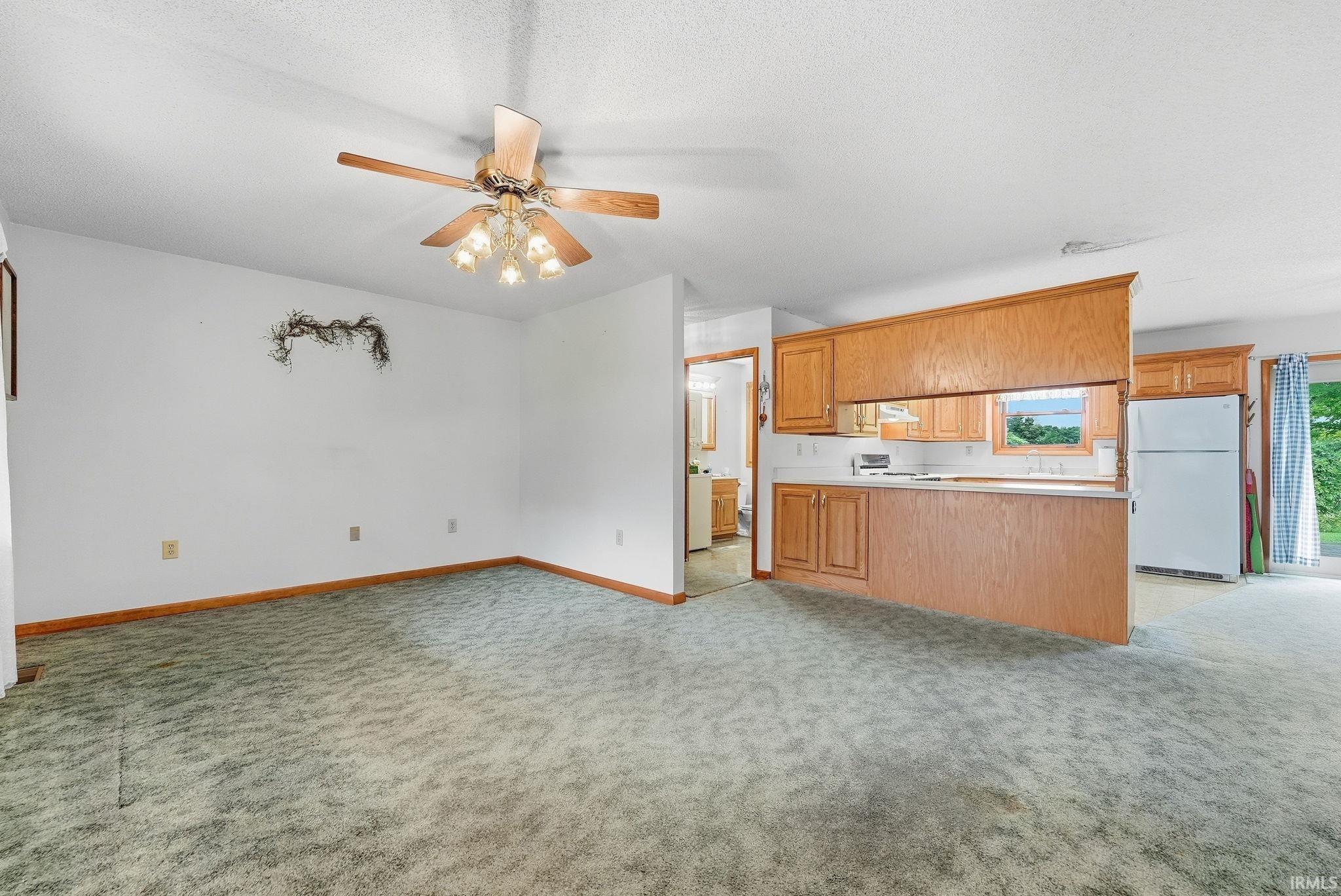 Photo 4 of Manufactured home for sale at 0858 S 300 West, Albion, IN 46701 | MLS# 202641482 | Listing updated on 2026-10-07