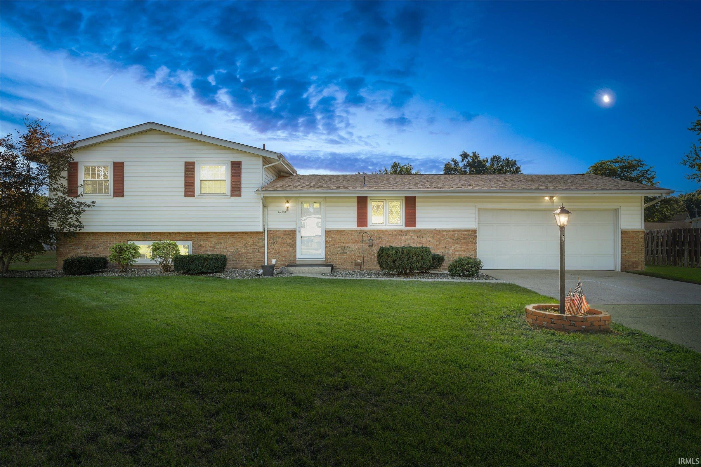 Photo 1 of Manufactured home for sale at 52791 Holly Ct, South Bend, IN 46637 | MLS# 202641489 | Listing updated on 2026-10-07