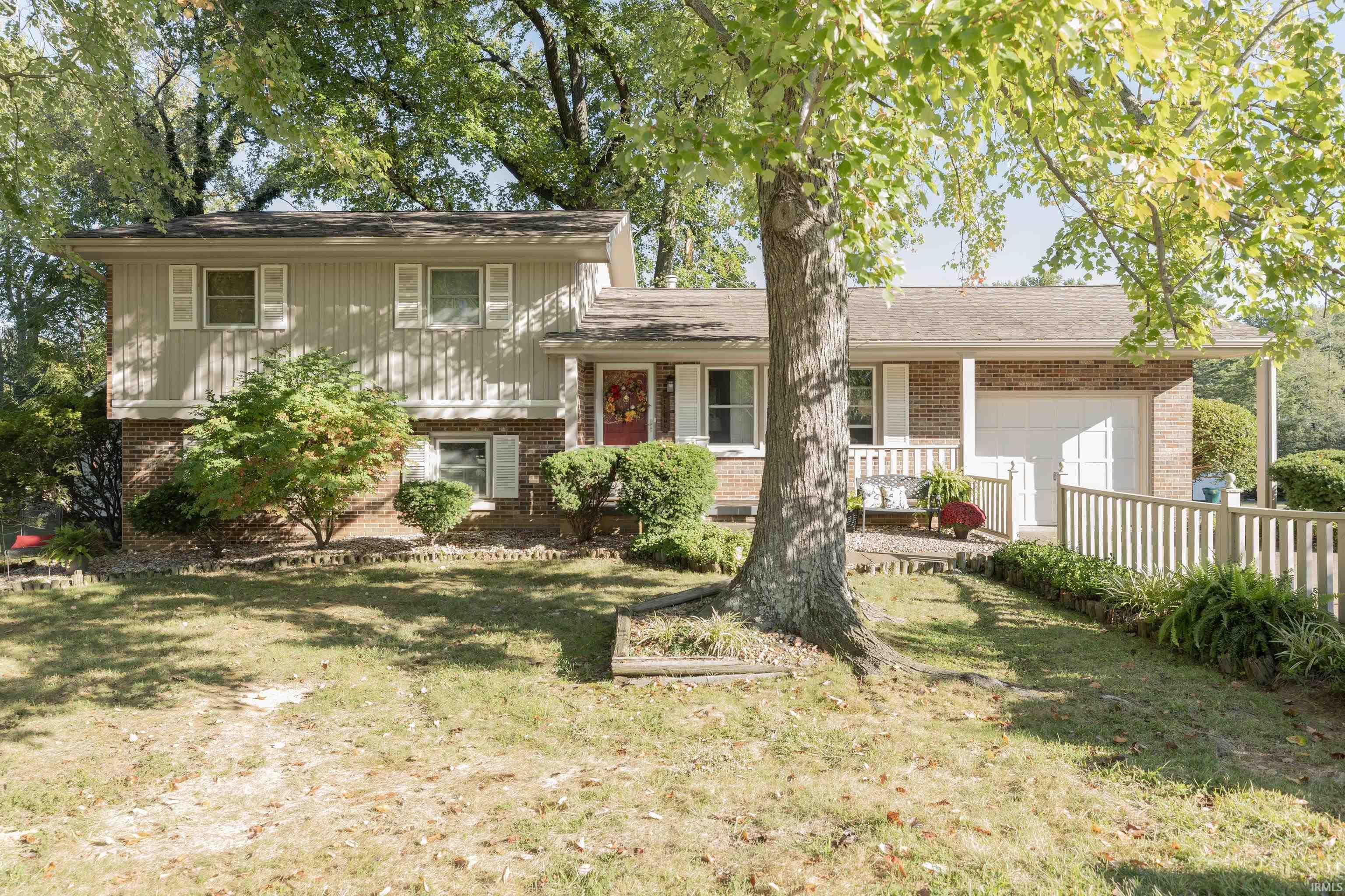 Photo 1 of Manufactured home for sale at 2228 Dusseldorf Dr, Evansville, IN 47711 | MLS# 202641497 | Listing updated on 2026-10-07