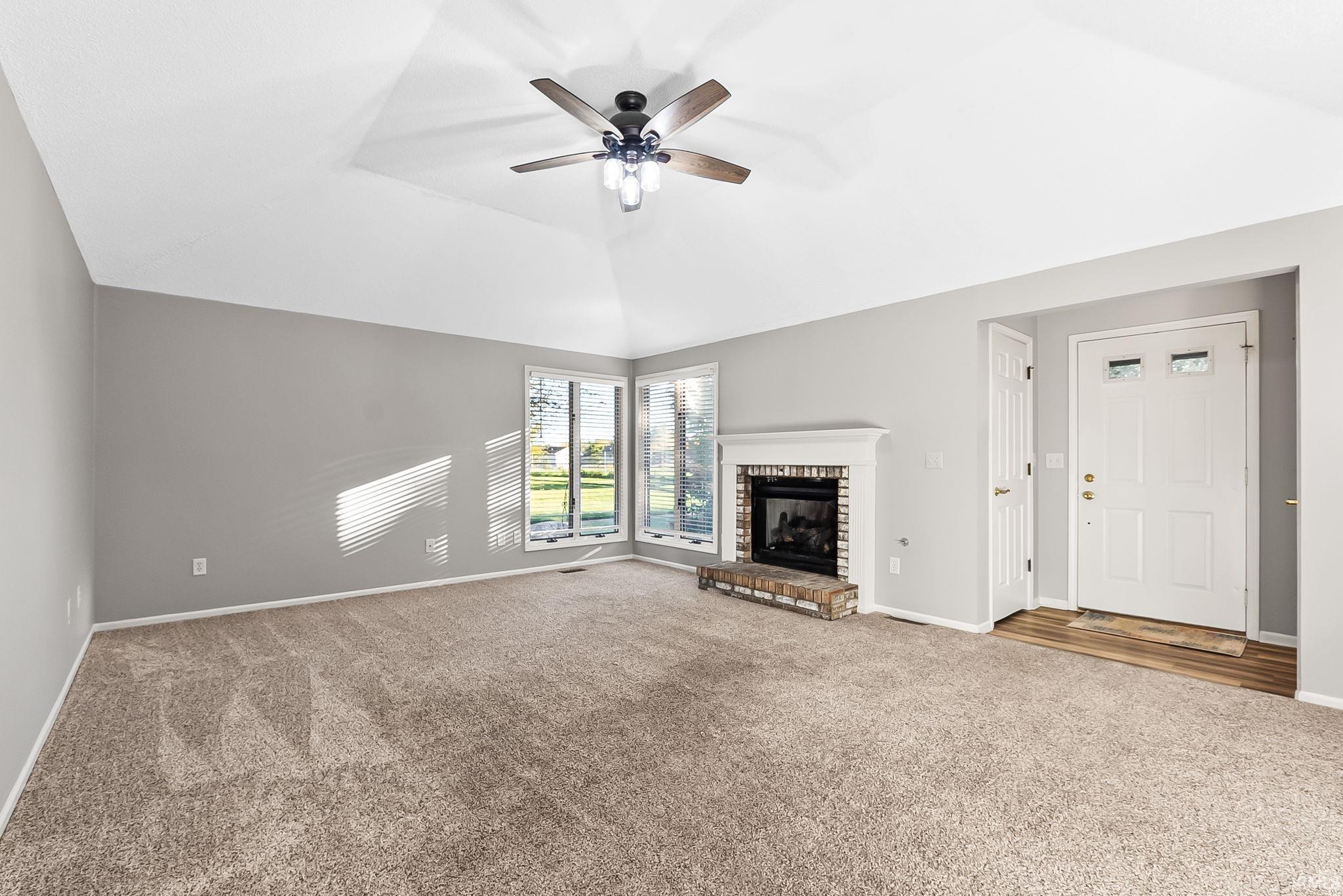 Photo 4 of Condo for sale at 8024 Harrisburg Ln, Fort Wayne, IN 46835 | MLS# 202641534 | Listing updated on 2026-10-08