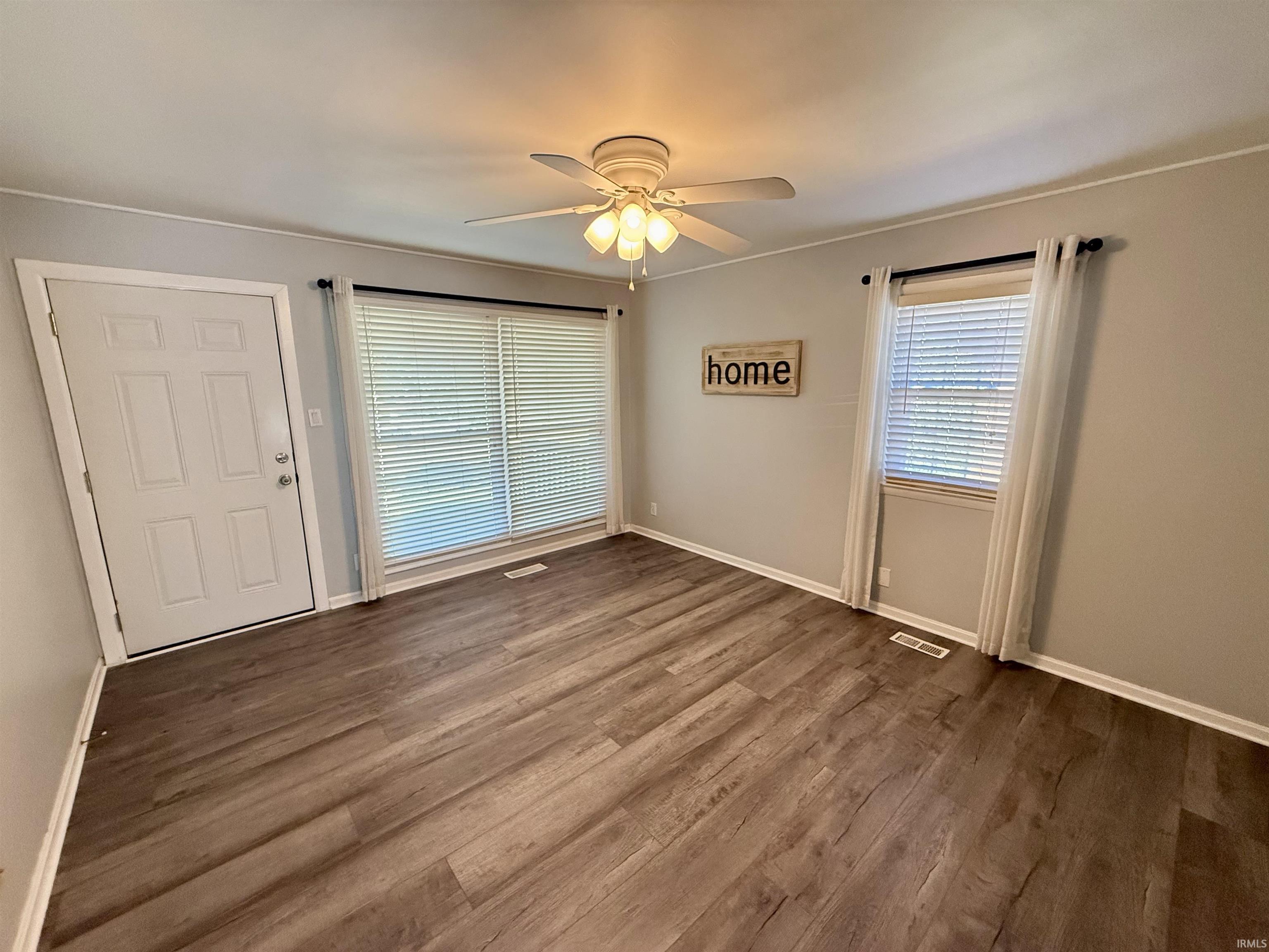 Photo 3 of Manufactured home for sale at 1313 N Saint James Blvd, Evansville, IN 47711 | MLS# 202641554 | Listing updated on 2026-10-07