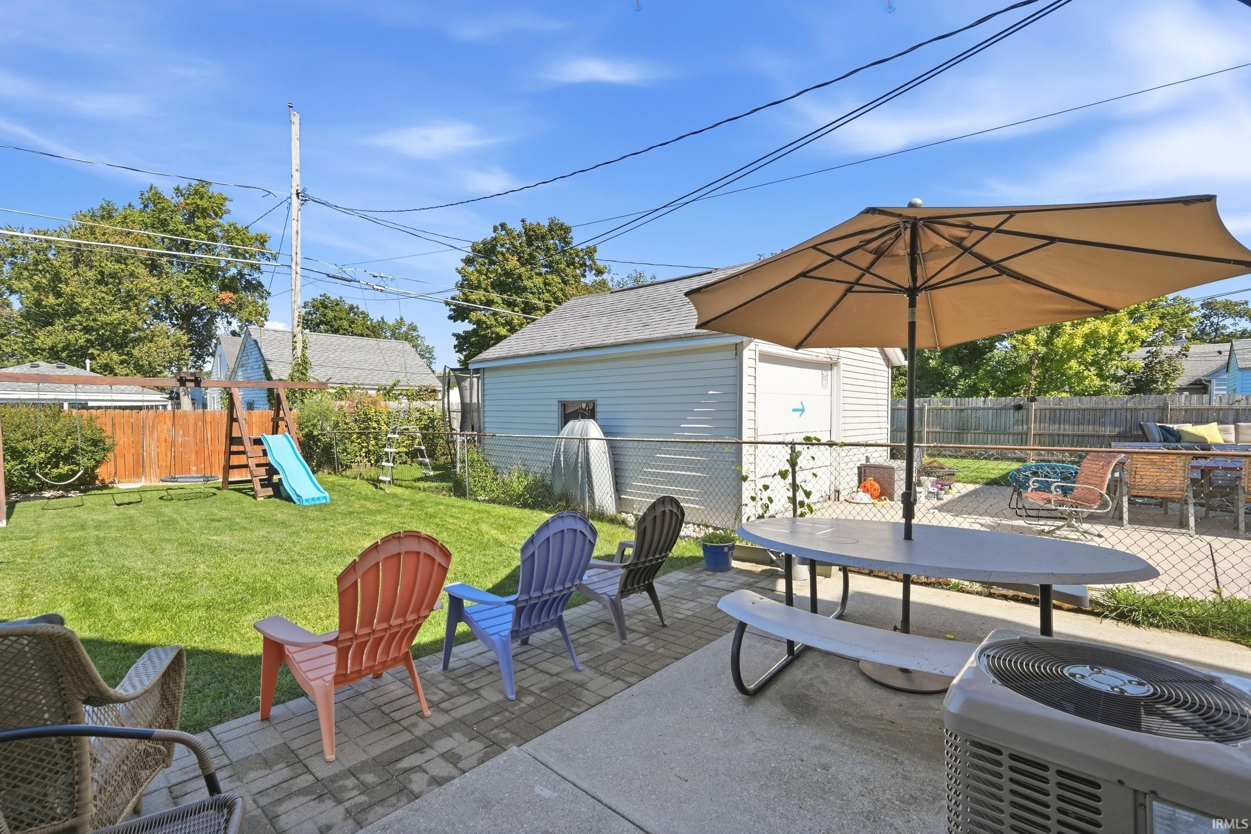 Photo 4 of Manufactured home for sale at 2107 Glenwood Ave, Fort Wayne, IN 46805 | MLS# 202641567 | Listing updated on 2026-10-07