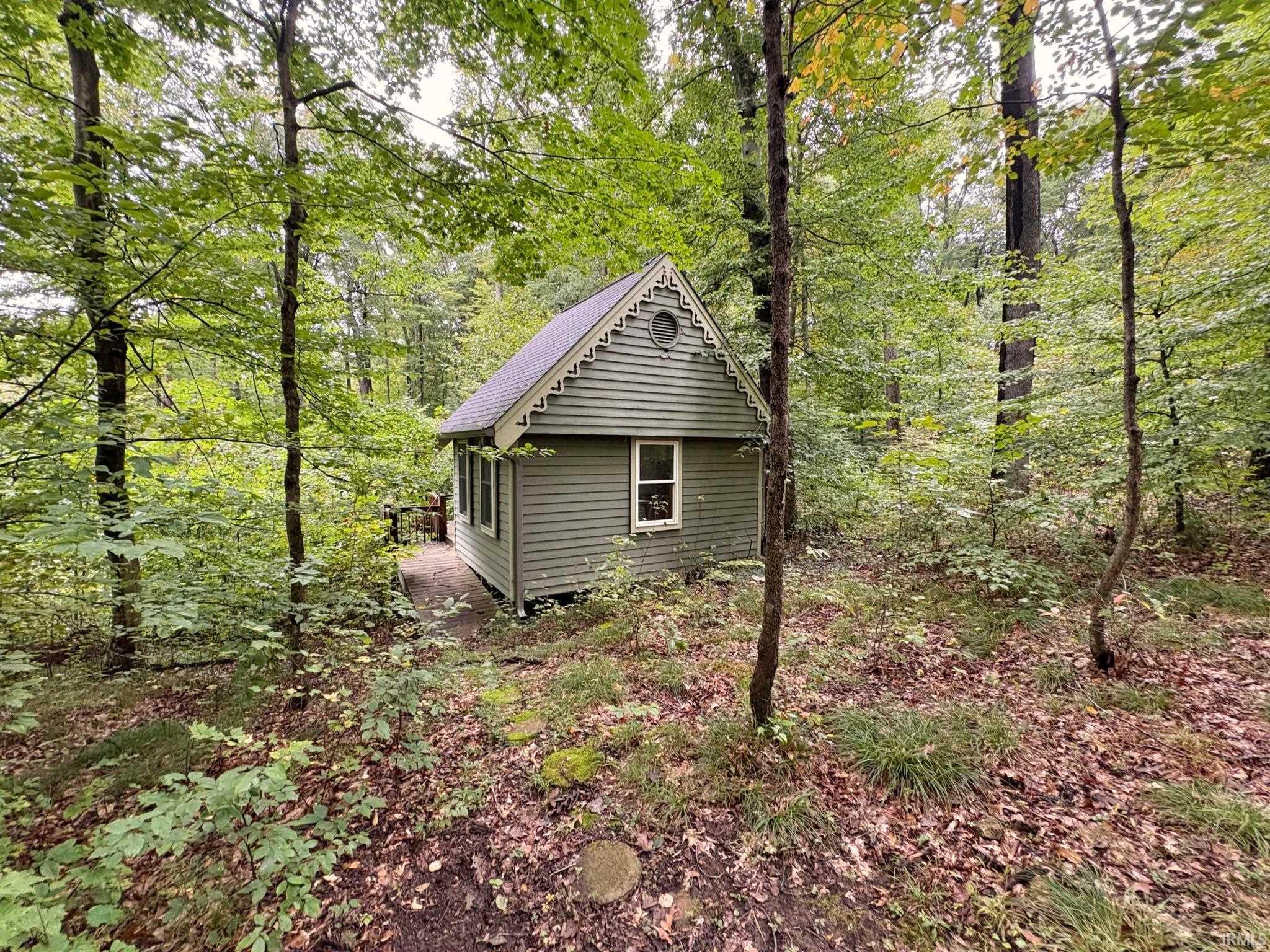Land for sale at 690 W Sylvan Ln, Bloomington, IN 47404 | MLS# 202641574
