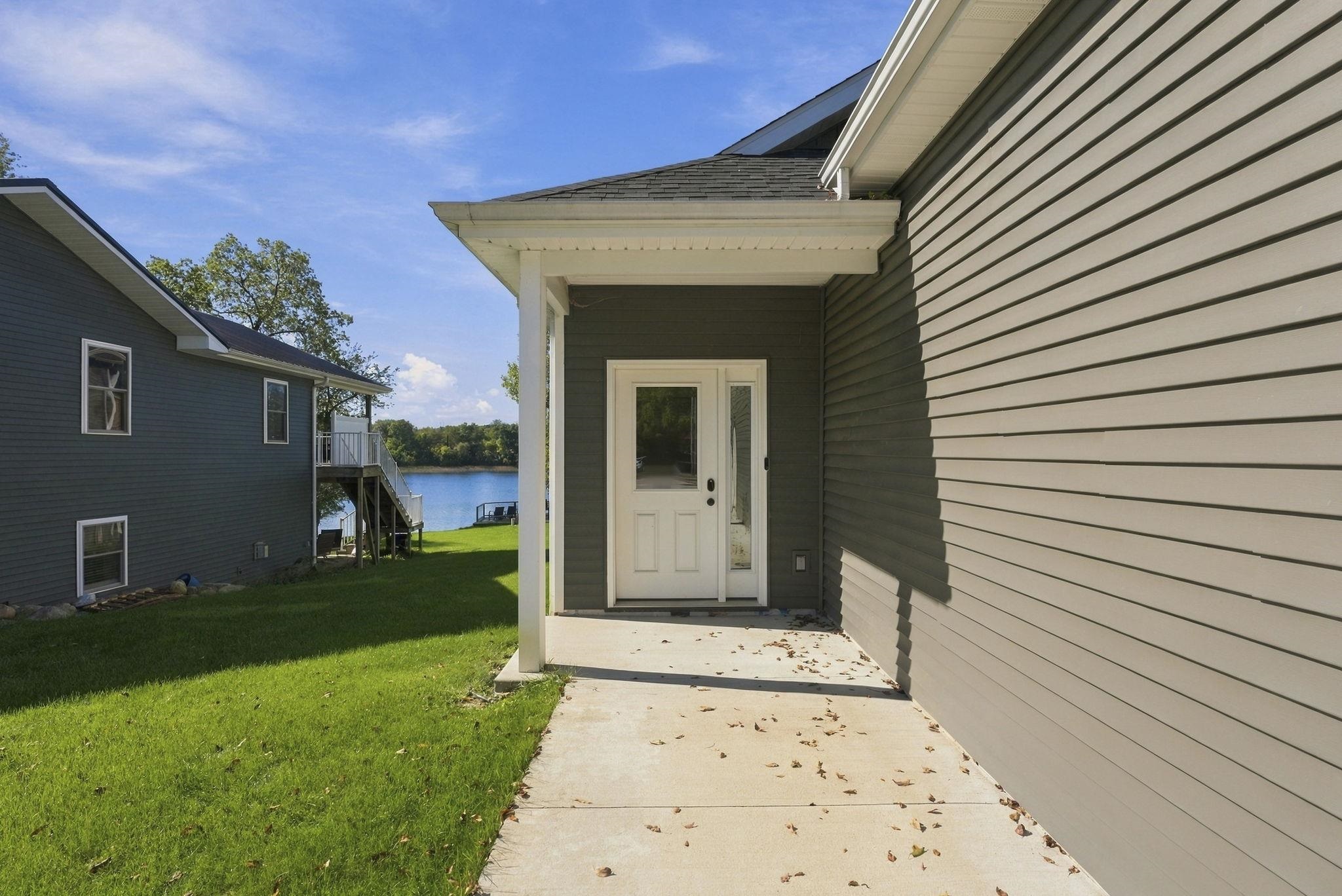 Photo 2 of Manufactured home for sale at 4539 W Orland Rd, Angola, IN 46703 | MLS# 202641631 | Listing updated on 2026-10-07