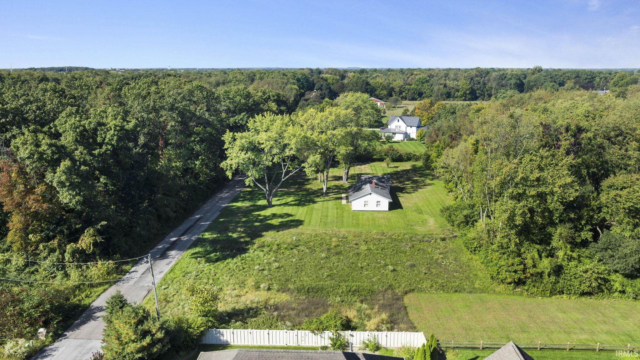 Photo 3 of Manufactured home for sale at 18603 Kintz Dr, South Bend, IN 46637 | MLS# 202641666 | Listing updated on 2026-10-08