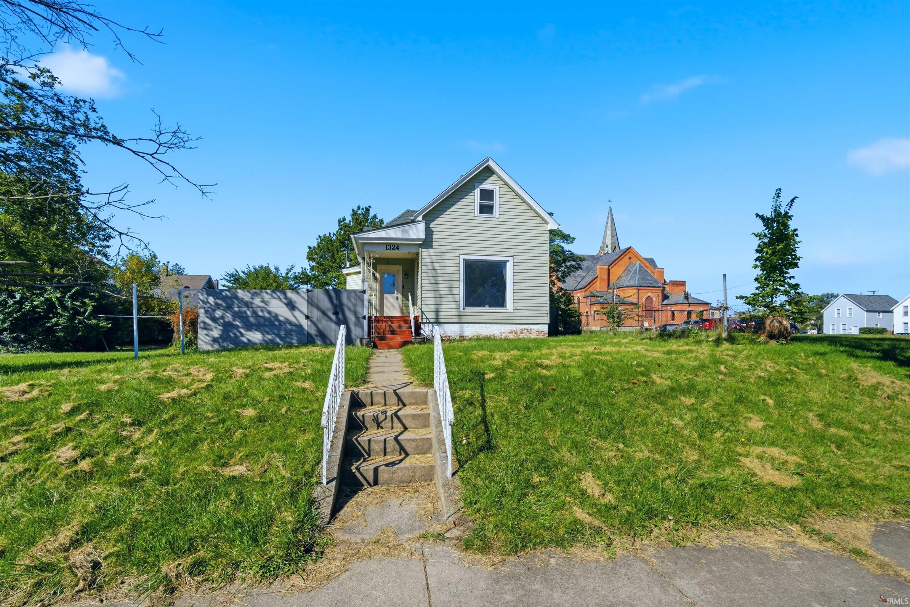 Photo 1 of Manufactured home for sale at 1324 Fletcher Ave, Fort Wayne, IN 46803 | MLS# 202641686 | Listing updated on 2026-10-08