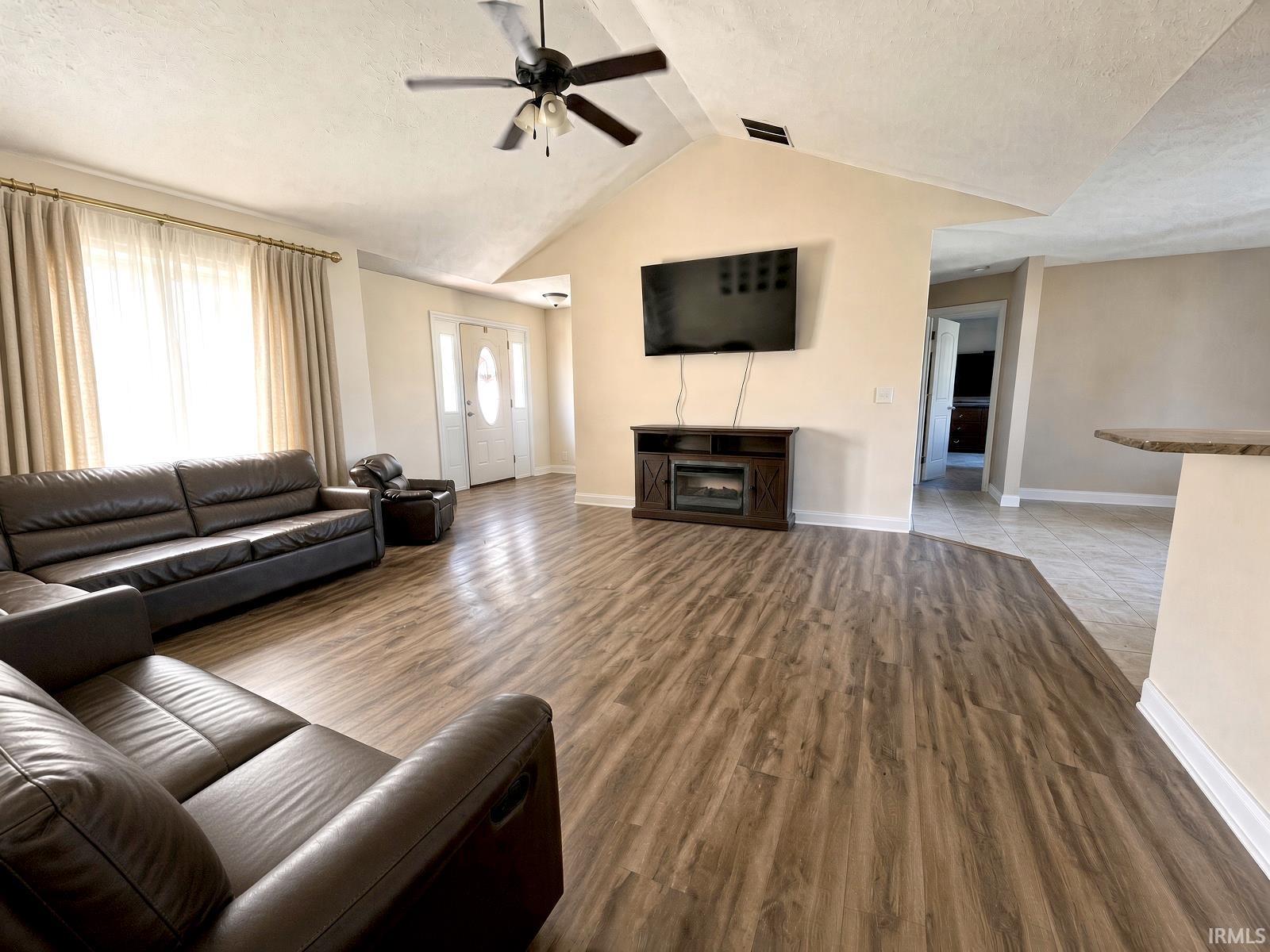 Photo 4 of Manufactured home for sale at 612 Southbrook Dr, Evansville, IN 47711 | MLS# 202641692 | Listing updated on 2026-10-08