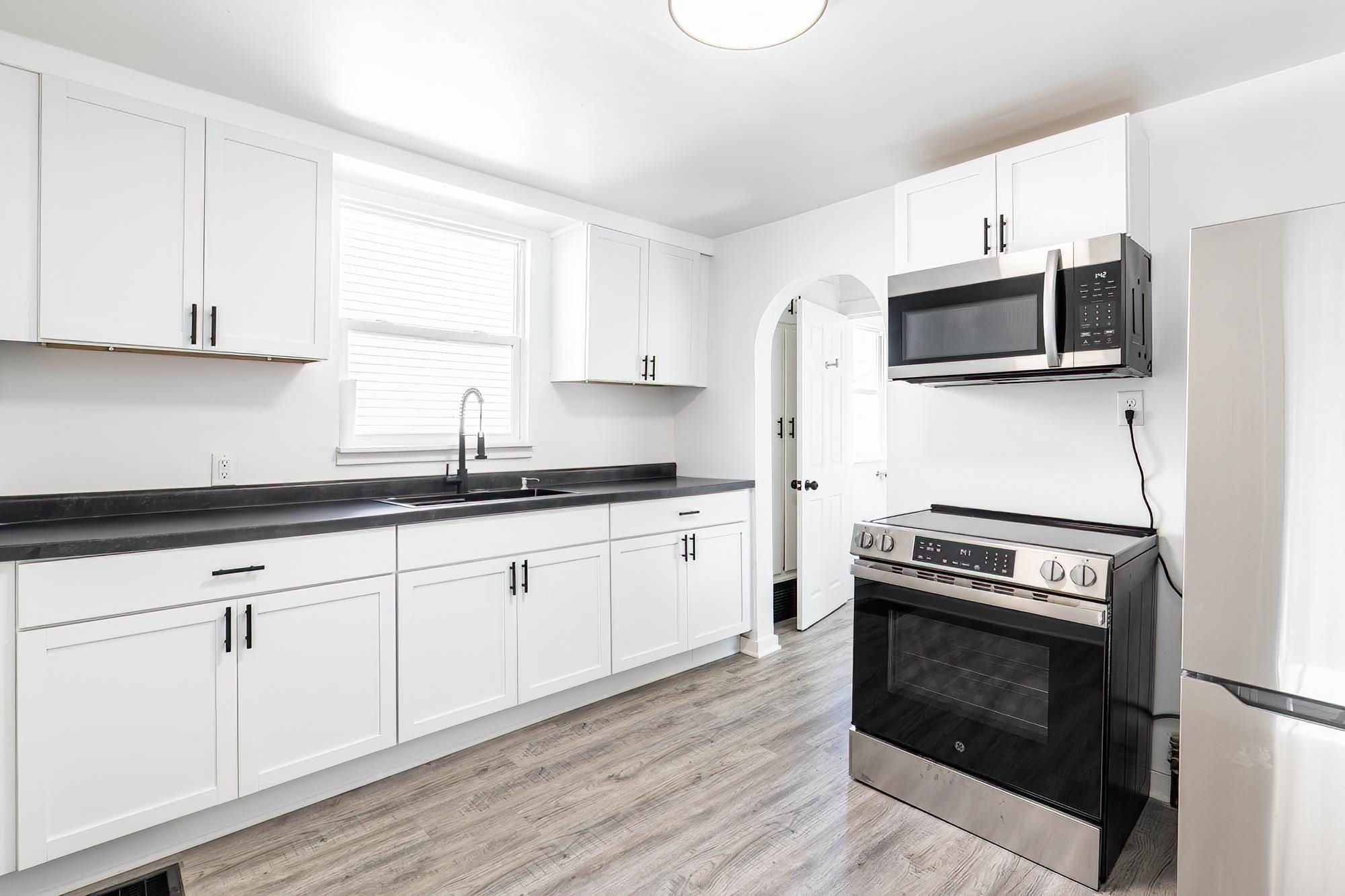 Photo 3 of Manufactured home for sale at 2515 S Hanna St, Fort Wayne, IN 46803 | MLS# 202641697 | Listing updated on 2026-10-08