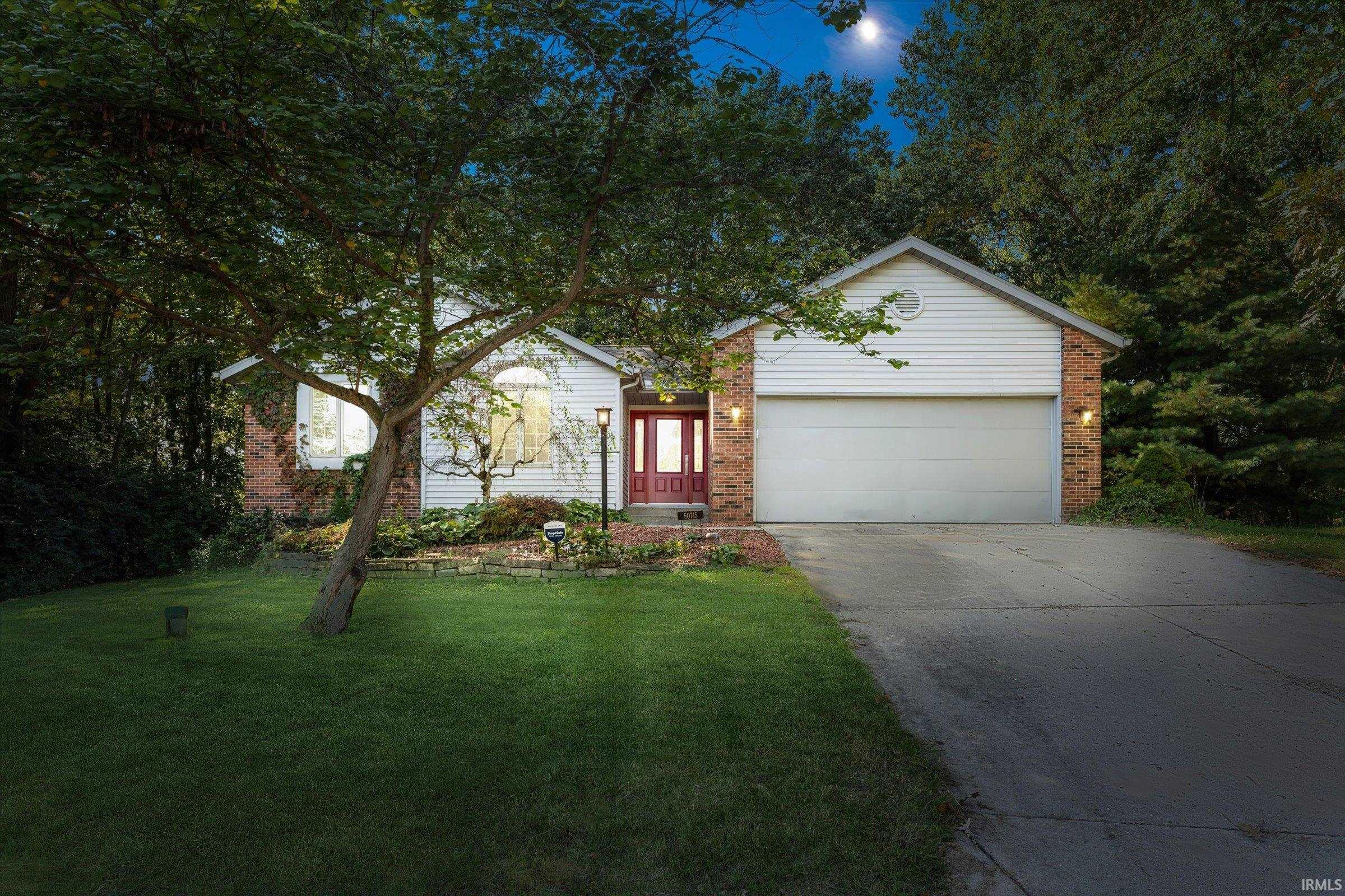 Manufactured home for sale at 50715 Wimbledon Ct, South Bend, IN 46637 | MLS# 202641860