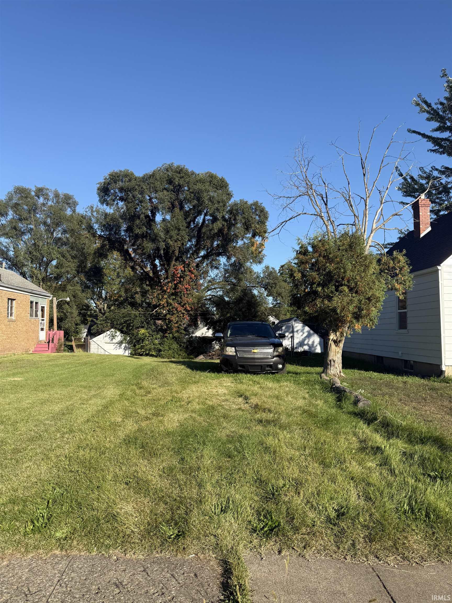 Land for sale at 1622 Johnson St, South Bend, IN 46628 | MLS# 202641876