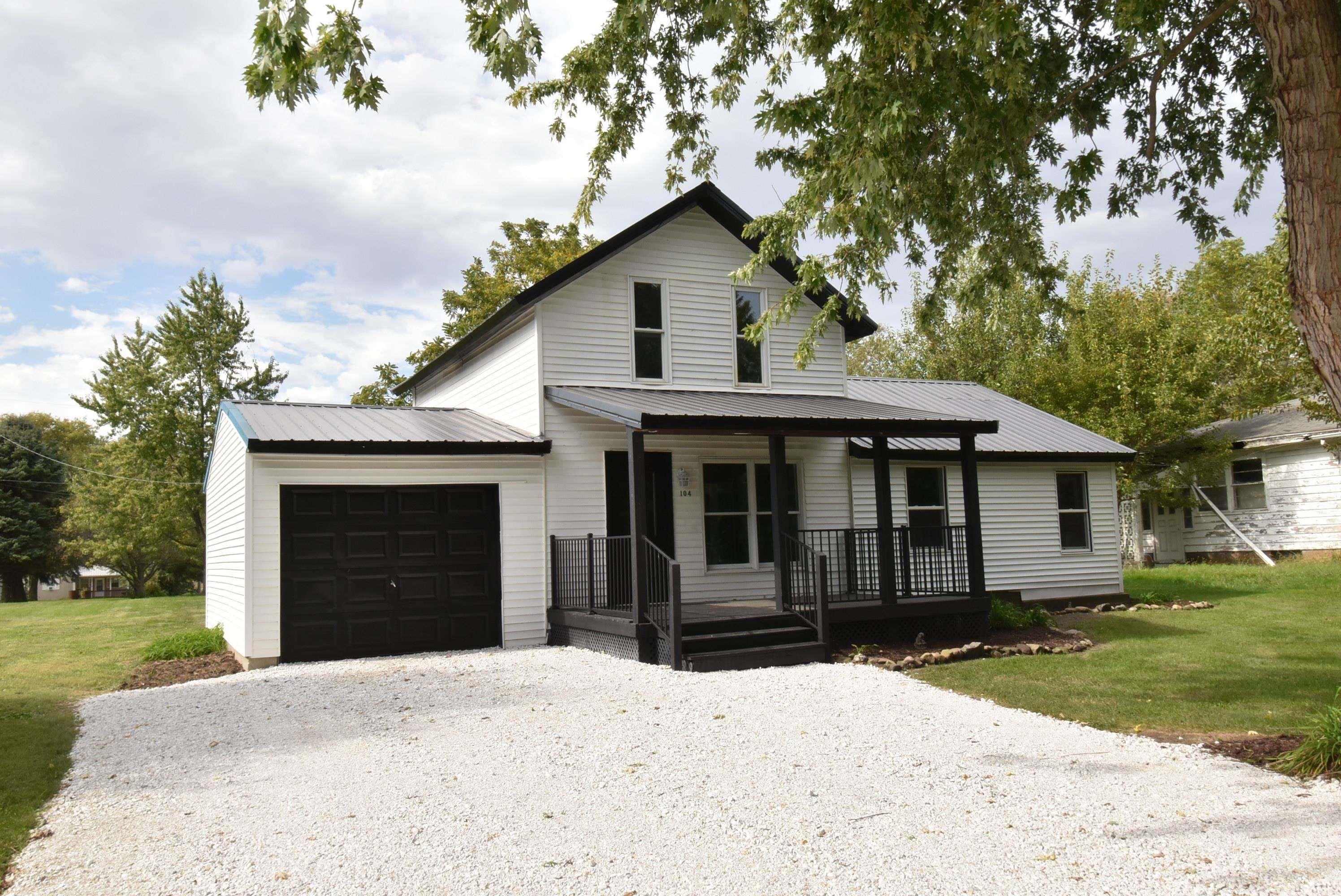 104 S Maple Street