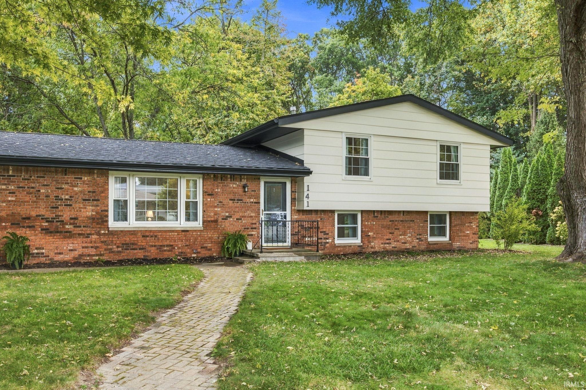 Photo 2 of Manufactured home for sale at 141 Indian Rock Dr, West Lafayette, IN 47906 | MLS# 202642973 | Listing updated on 2026-10-16