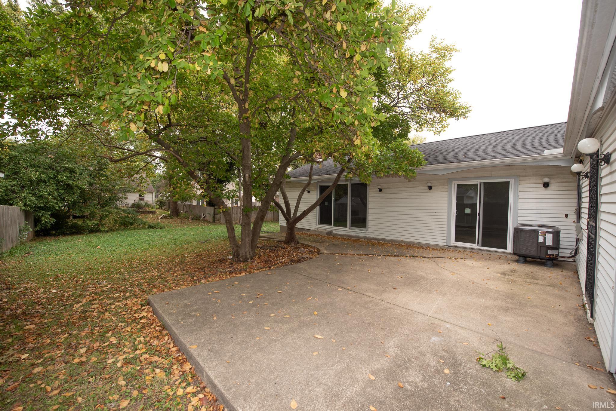Photo 3 of Manufactured home for sale at 2416 Robinwood Dr, Lafayette, IN 47909 | MLS# 202643056 | Listing updated on 2026-10-23