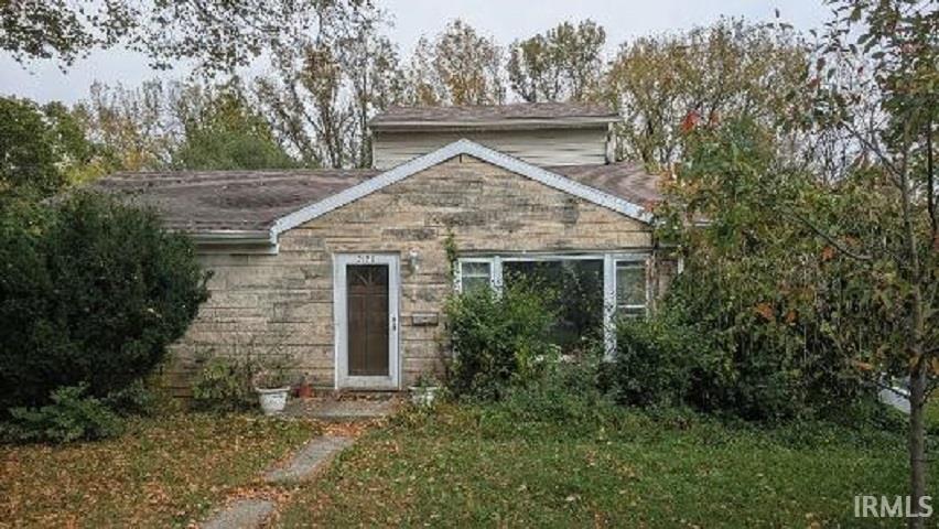 Photo 2 of Single family home for sale at 2128 S Manville Rd, Muncie, IN 47302 | MLS# 202643090 | Listing updated on 2026-10-17