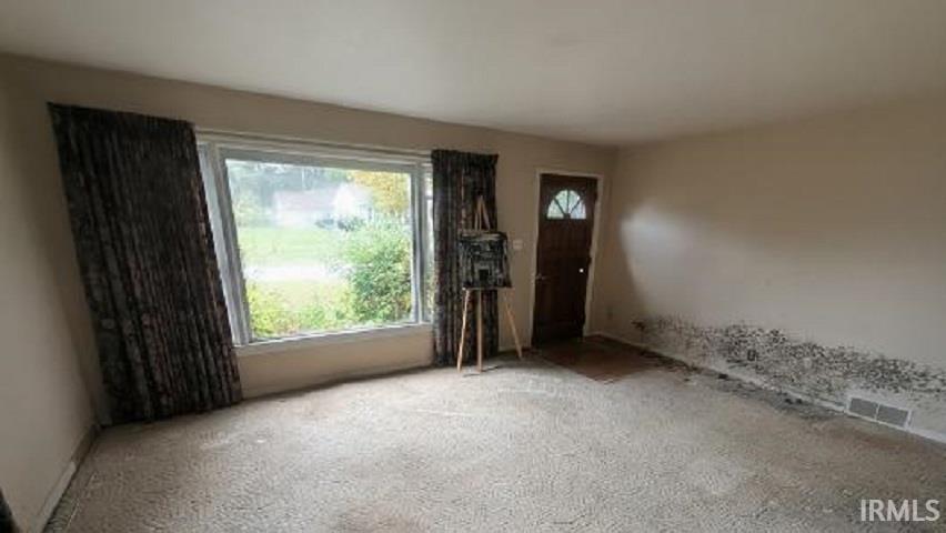 Photo 3 of Single family home for sale at 2128 S Manville Rd, Muncie, IN 47302 | MLS# 202643090 | Listing updated on 2026-10-17