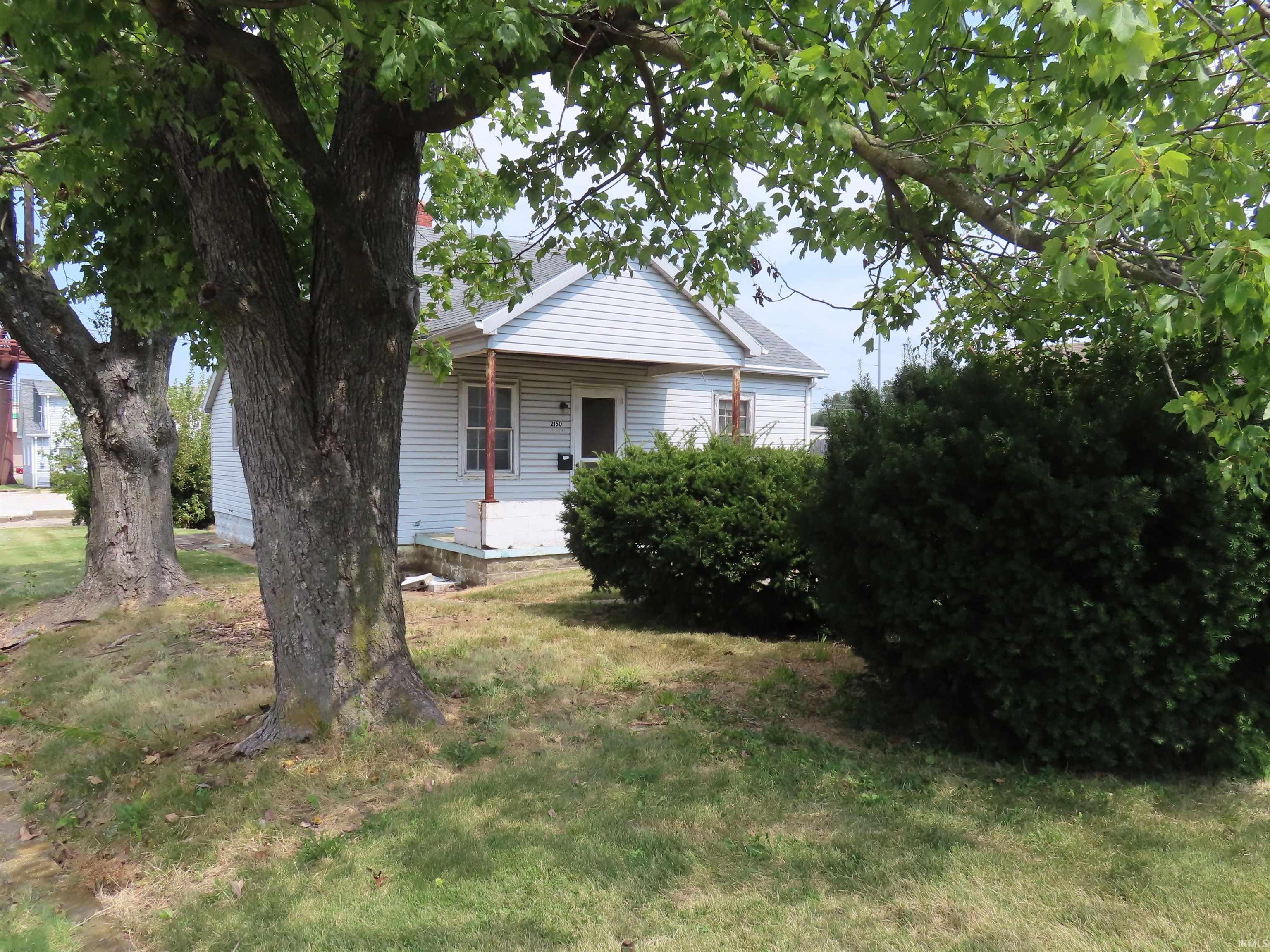 Photo 2 of Manufactured home for sale at 2150 E Eichel Ave, Evansville, IN 47711 | MLS# 202643225 | Listing updated on 2026-10-22