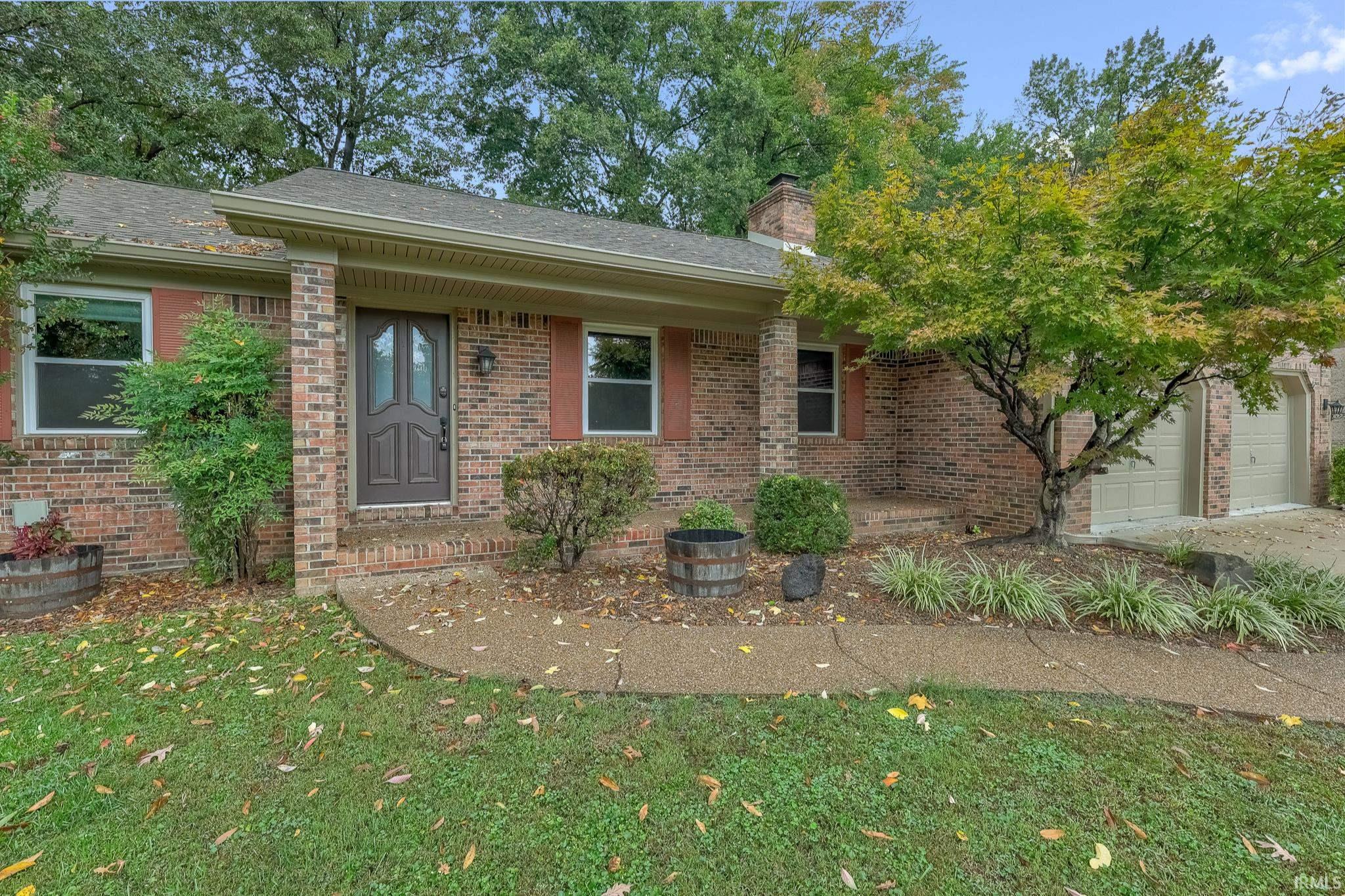 Photo 3 of Manufactured home for sale at 6576 Green Hl Dr, Evansville, IN 47711 | MLS# 202643234 | Listing updated on 2026-10-22
