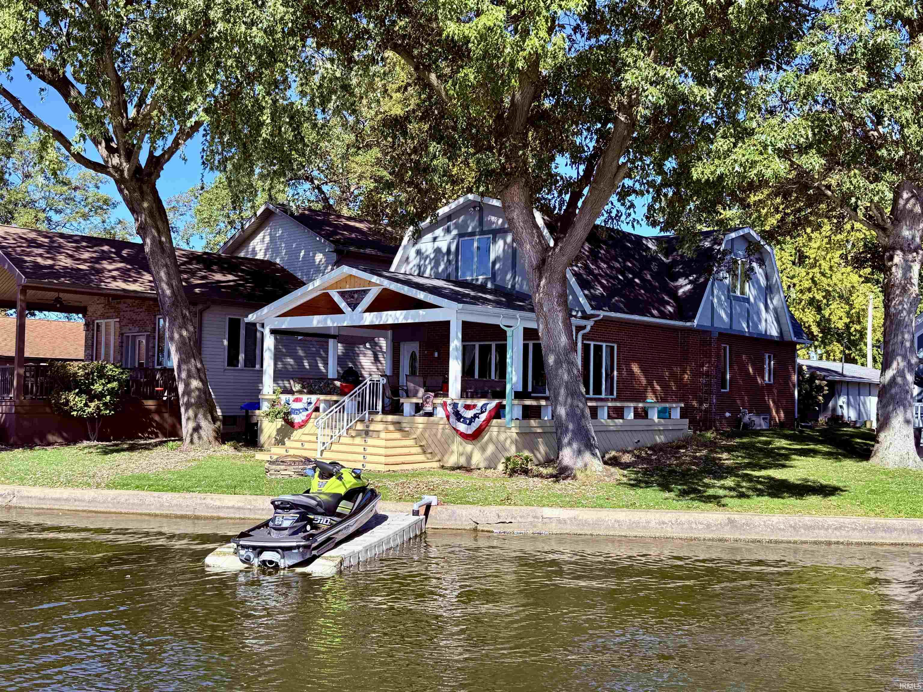 1821 Colonial Drive