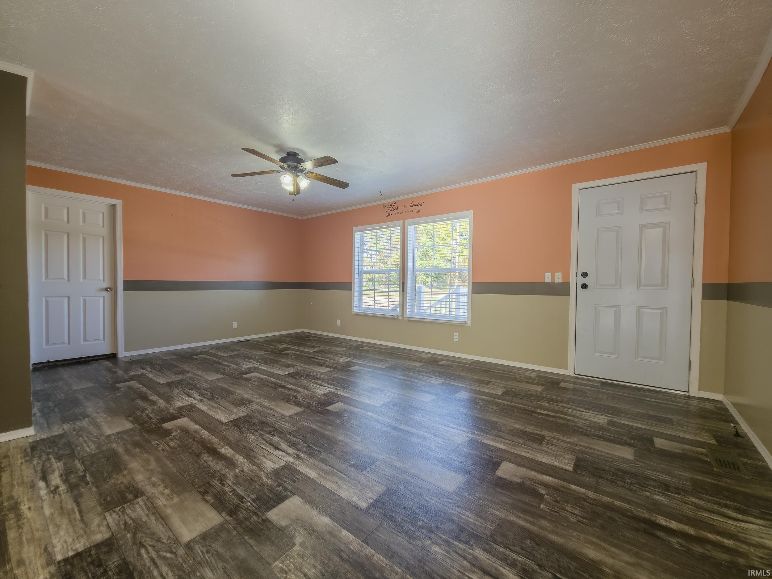 Photo 4 of Sale Pending at 11336 Birds Ln, Flat Rock, IL 62427 | MLS# 202643292 | Listing updated on 2026-10-22