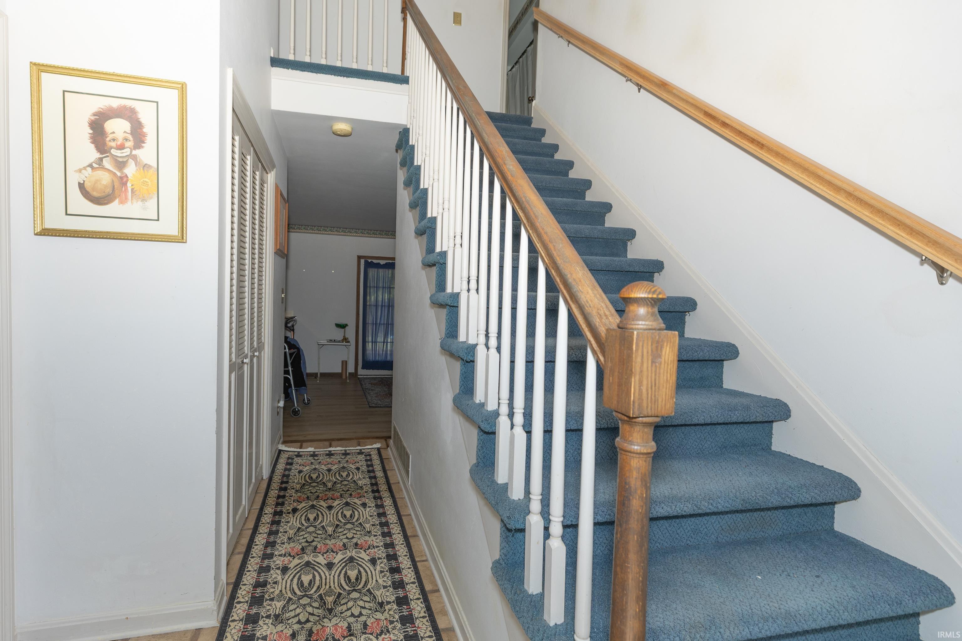 Photo 4 of Single family home for sale at 1900 N Colony Rd, Evansville, IN 47715 | MLS# 202643360 | Listing updated on 2026-10-21