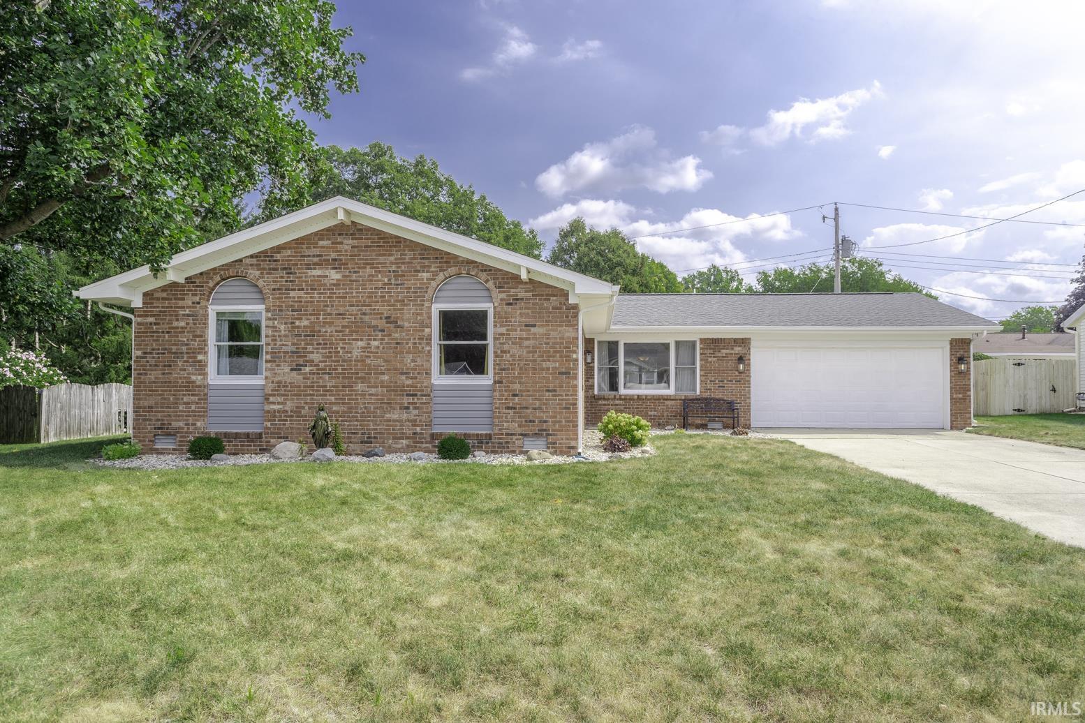 Photo 3 of Manufactured home for sale at 1701 Tanglewood Dr, Lafayette, IN 47905 | MLS# 202643367 | Listing updated on 2026-10-20
