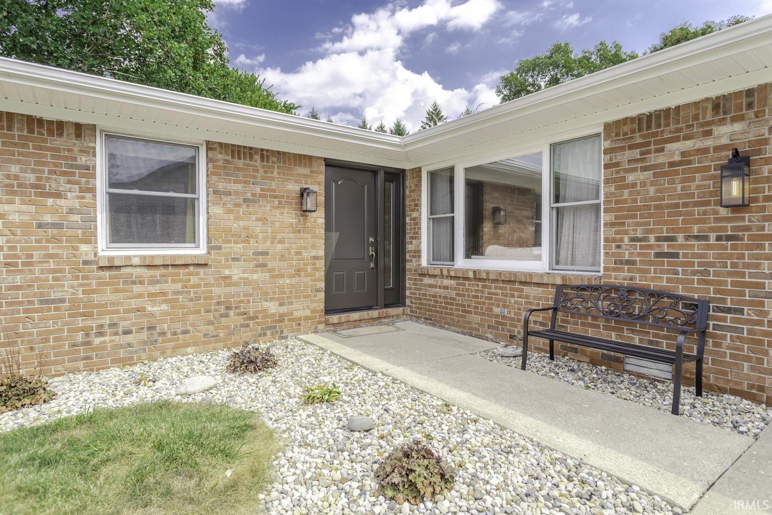 Photo 4 of Manufactured home for sale at 1701 Tanglewood Dr, Lafayette, IN 47905 | MLS# 202643367 | Listing updated on 2026-10-20