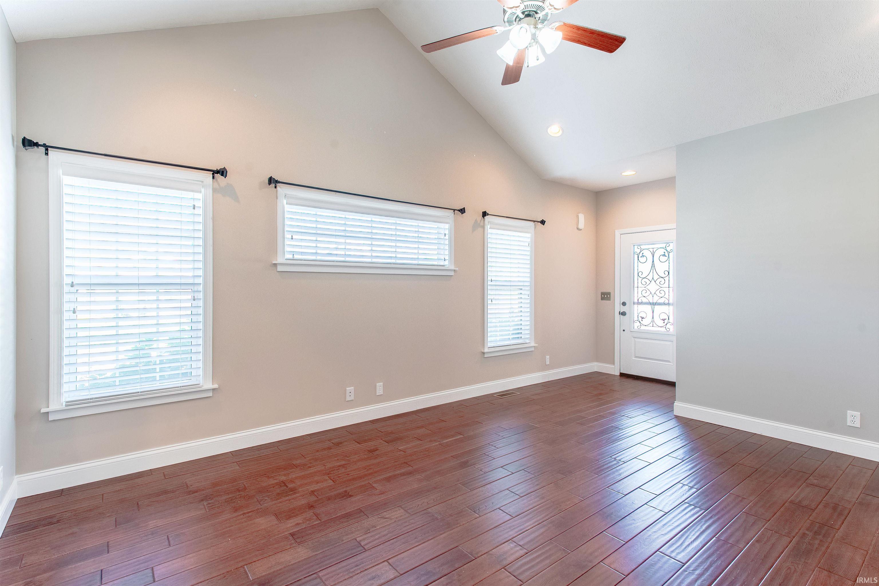 Photo 4 of Single family home for sale at 15508 Shakespeare Dr, Evansville, IN 47725 | MLS# 202643542 | Listing updated on 2026-10-21