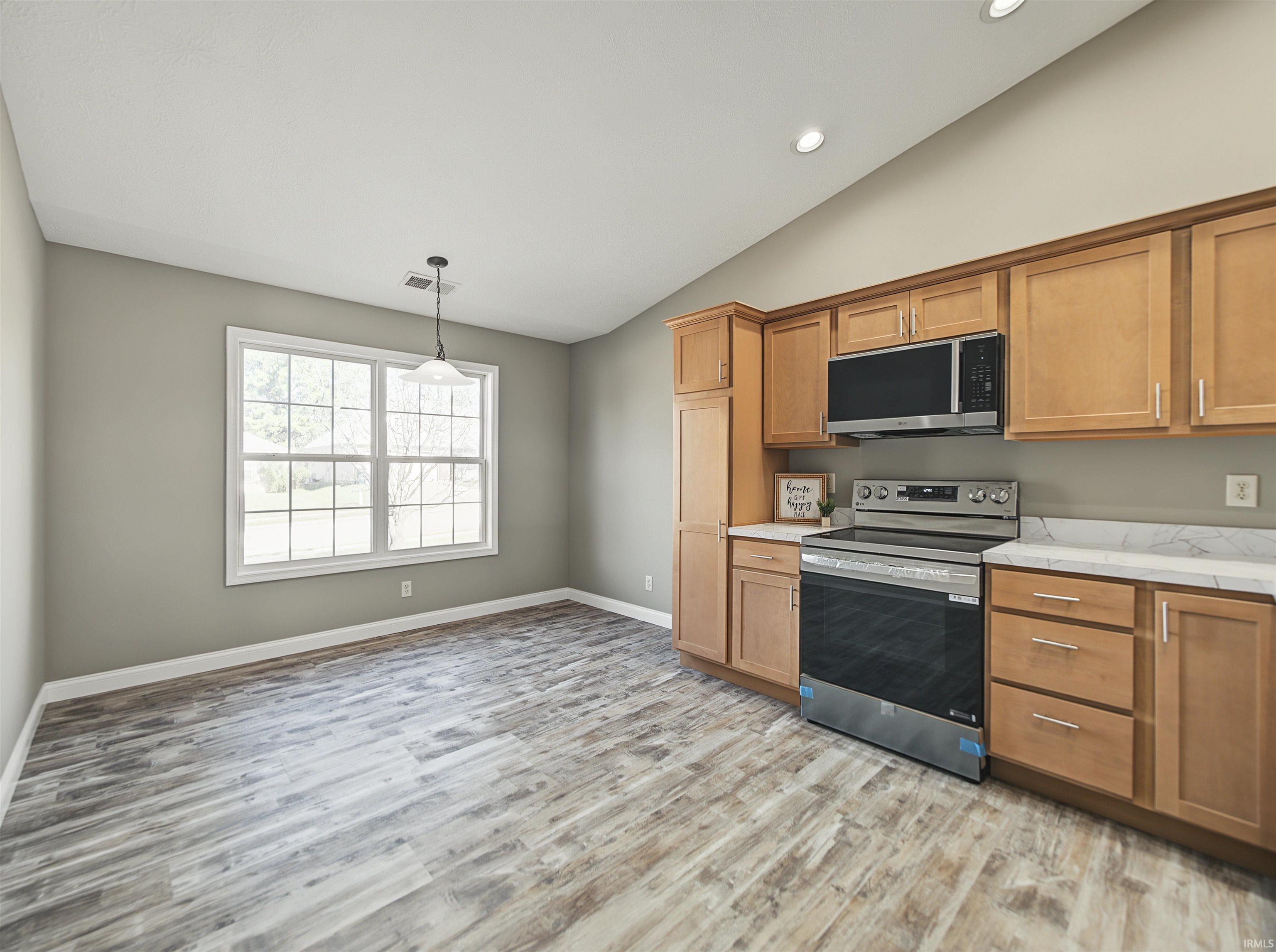 Photo 3 of Manufactured home for sale at 4721 Boardwalk Dr, Evansville, IN 47725 | MLS# 202643723 | Listing updated on 2026-10-22