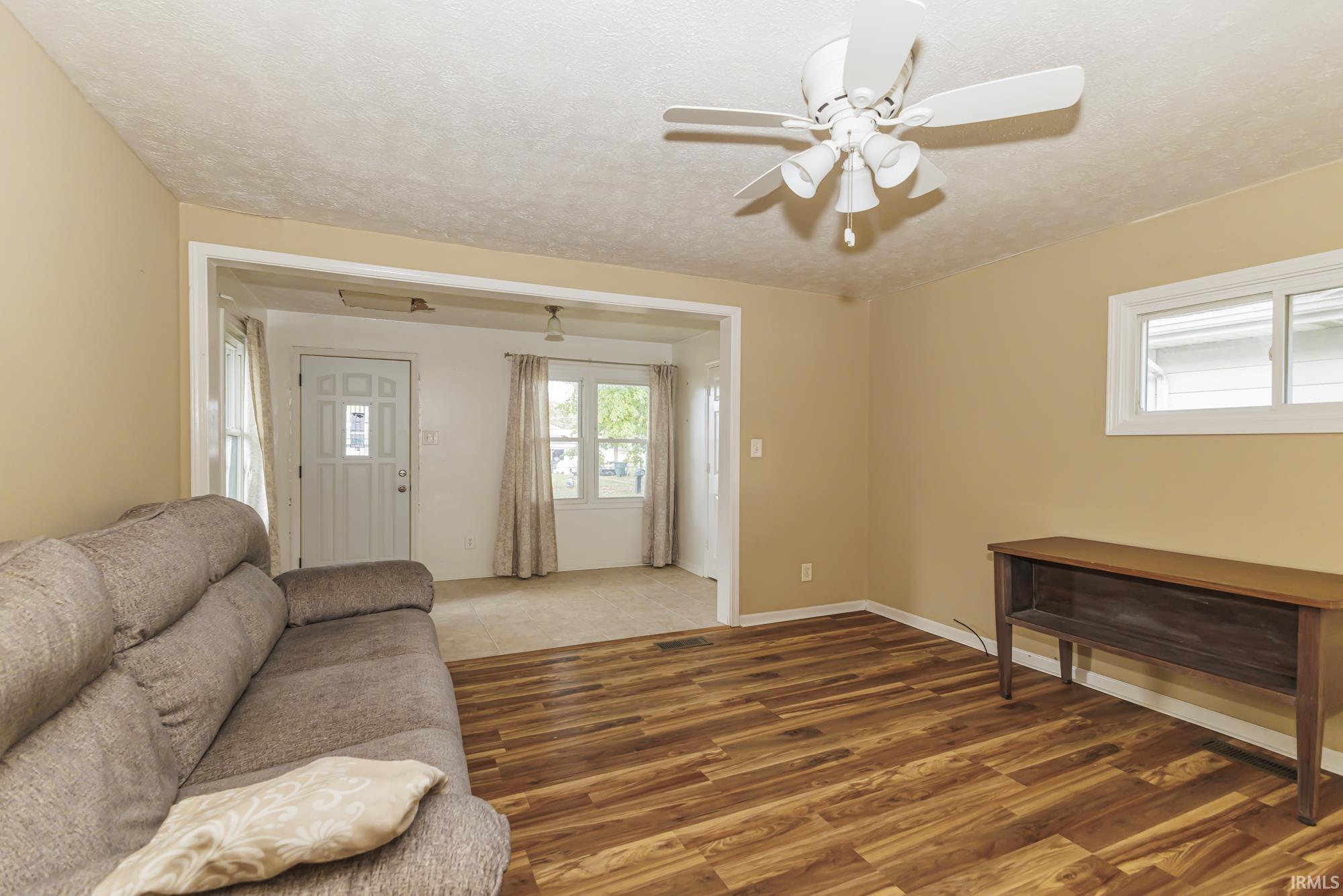 Photo 3 of Manufactured home for sale at 1717 W 13 Street, Muncie, IN 47302 | MLS# 202643789 | Listing updated on 2026-10-26