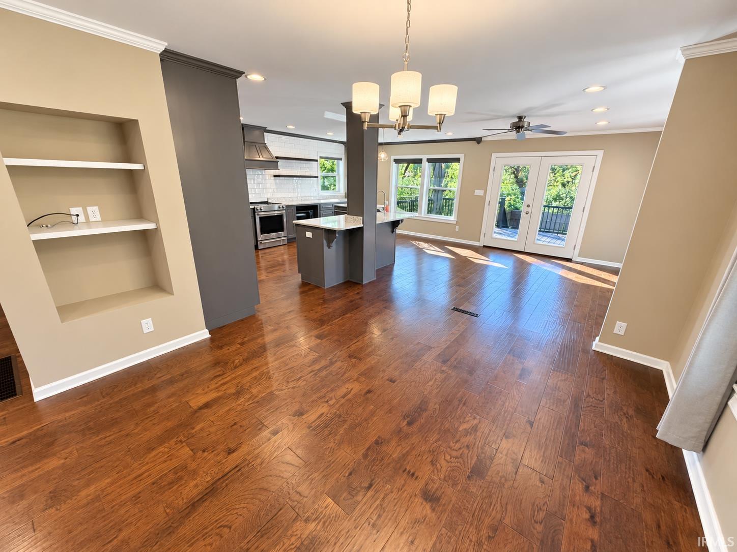 Photo 3 of Sale Pending at 13410 Woodland Ln, Evansville, IN 47725 | MLS# 202644063 | Listing updated on 2026-10-26