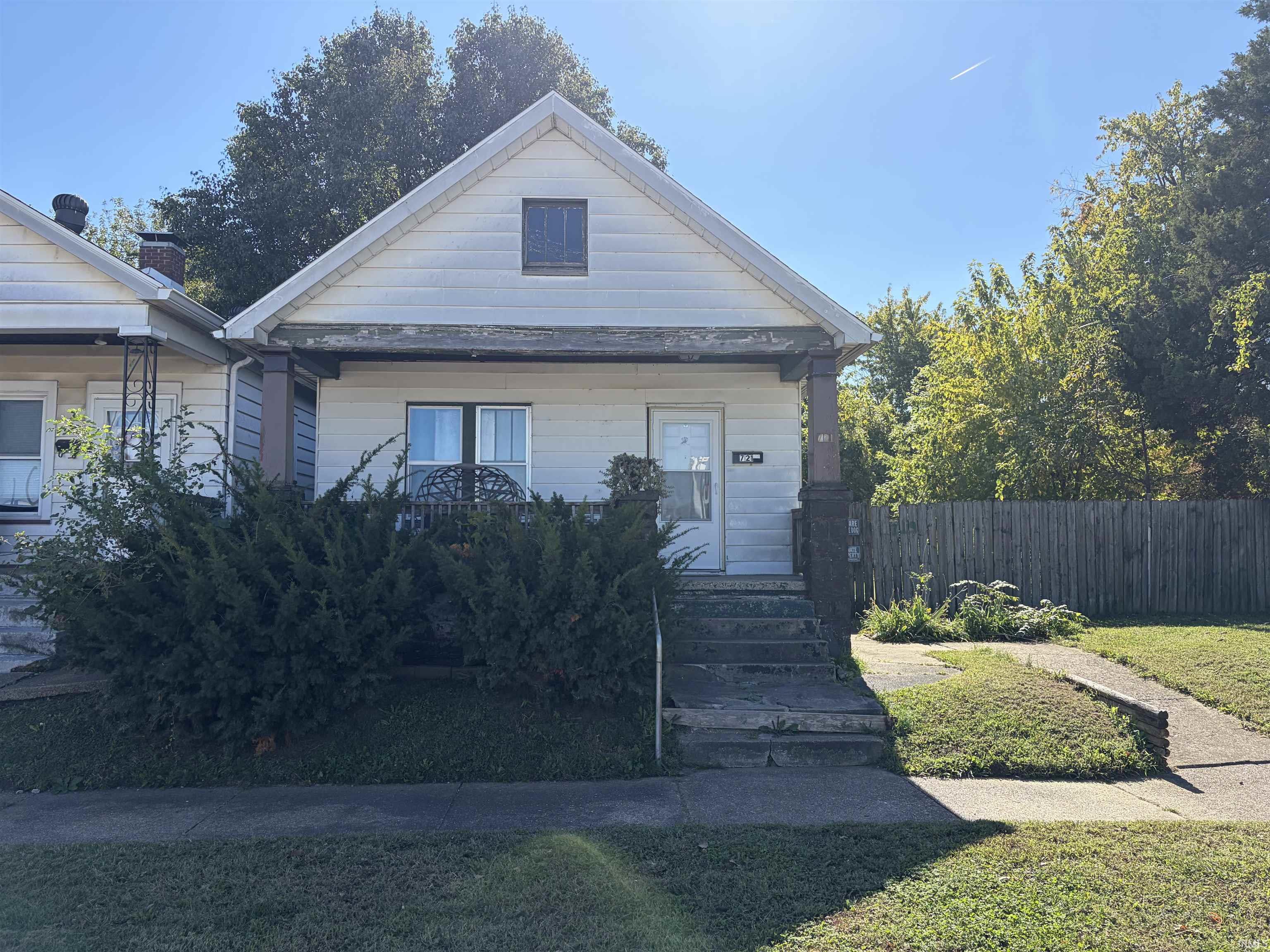 Photo 2 of Manufactured home for sale at 721 E Tennessee St, Evansville, IN 47711 | MLS# 202644076 | Listing updated on 2026-10-26