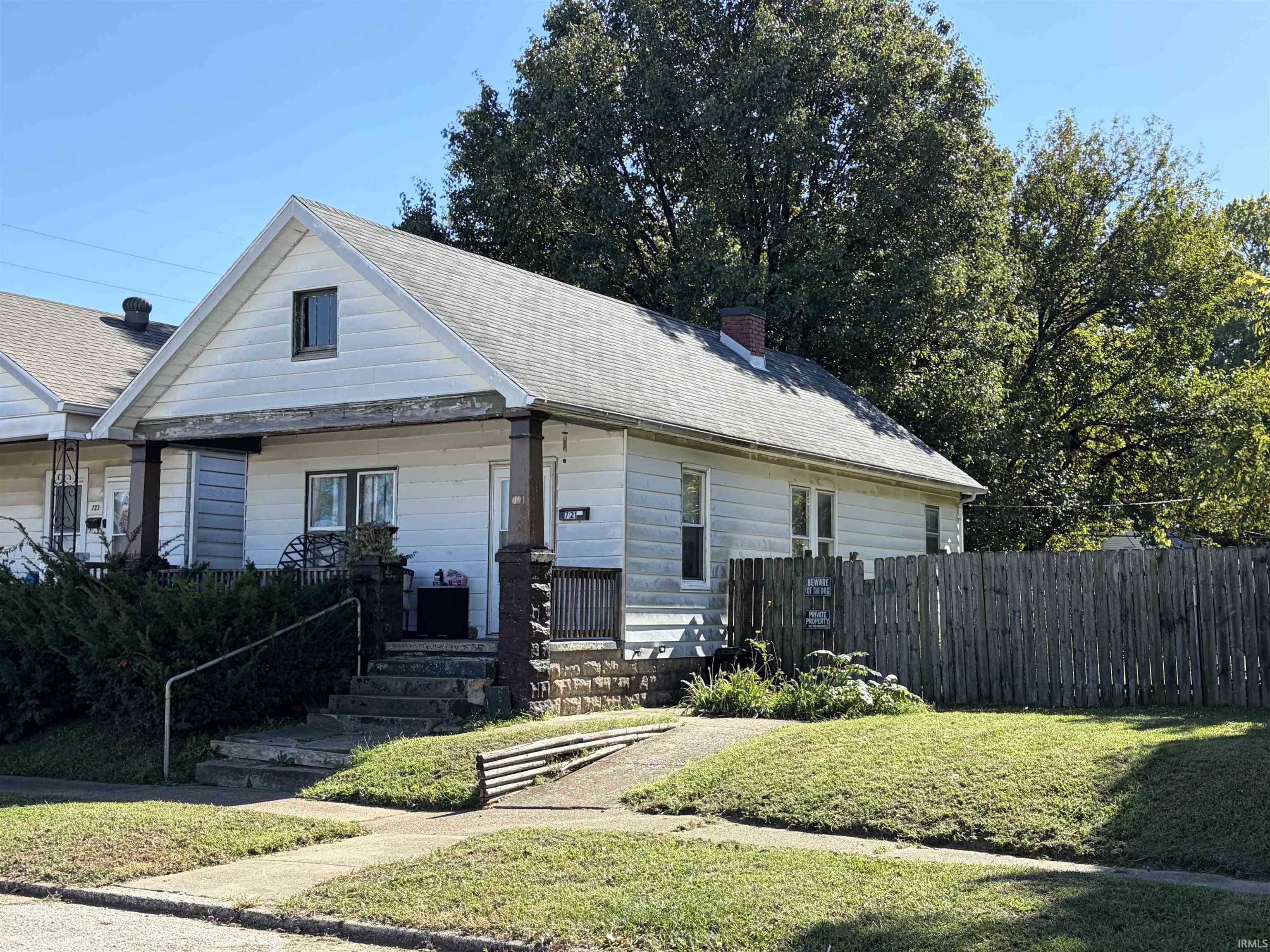 Photo 3 of Manufactured home for sale at 721 E Tennessee St, Evansville, IN 47711 | MLS# 202644076 | Listing updated on 2026-10-26