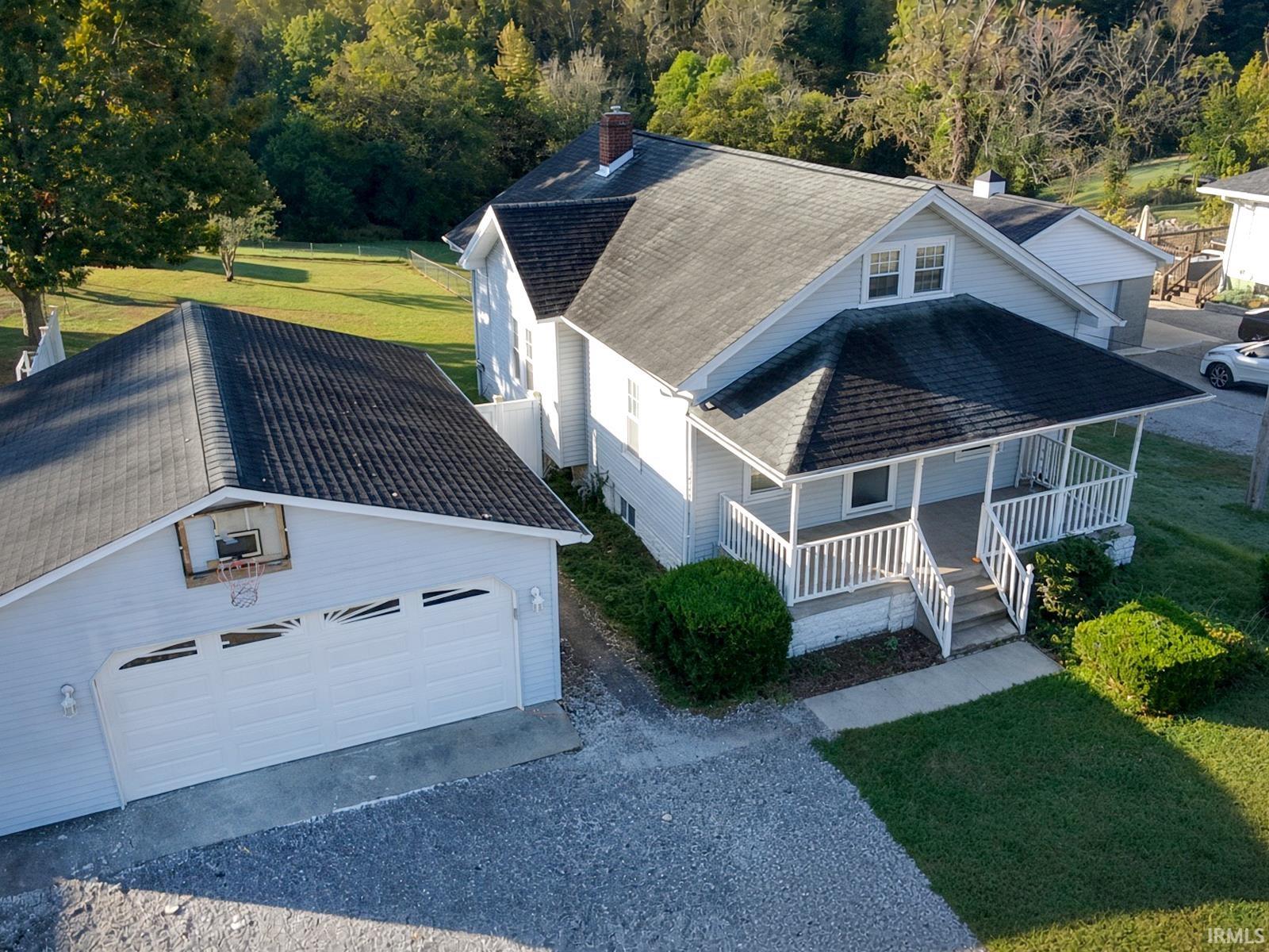 Photo 2 of Single family home for sale at 5814 Broadway Ave, Evansville, IN 47712 | MLS# 202644077 | Listing updated on 2026-10-24