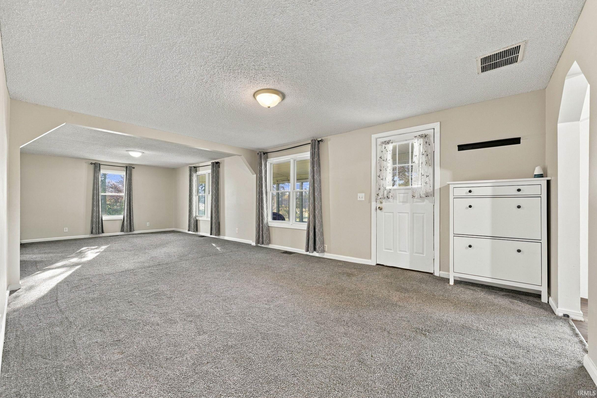 Photo 4 of Manufactured home for sale at 9408 W Jackson St, Muncie, IN 47304 | MLS# 202644179 | Listing updated on 2026-10-26