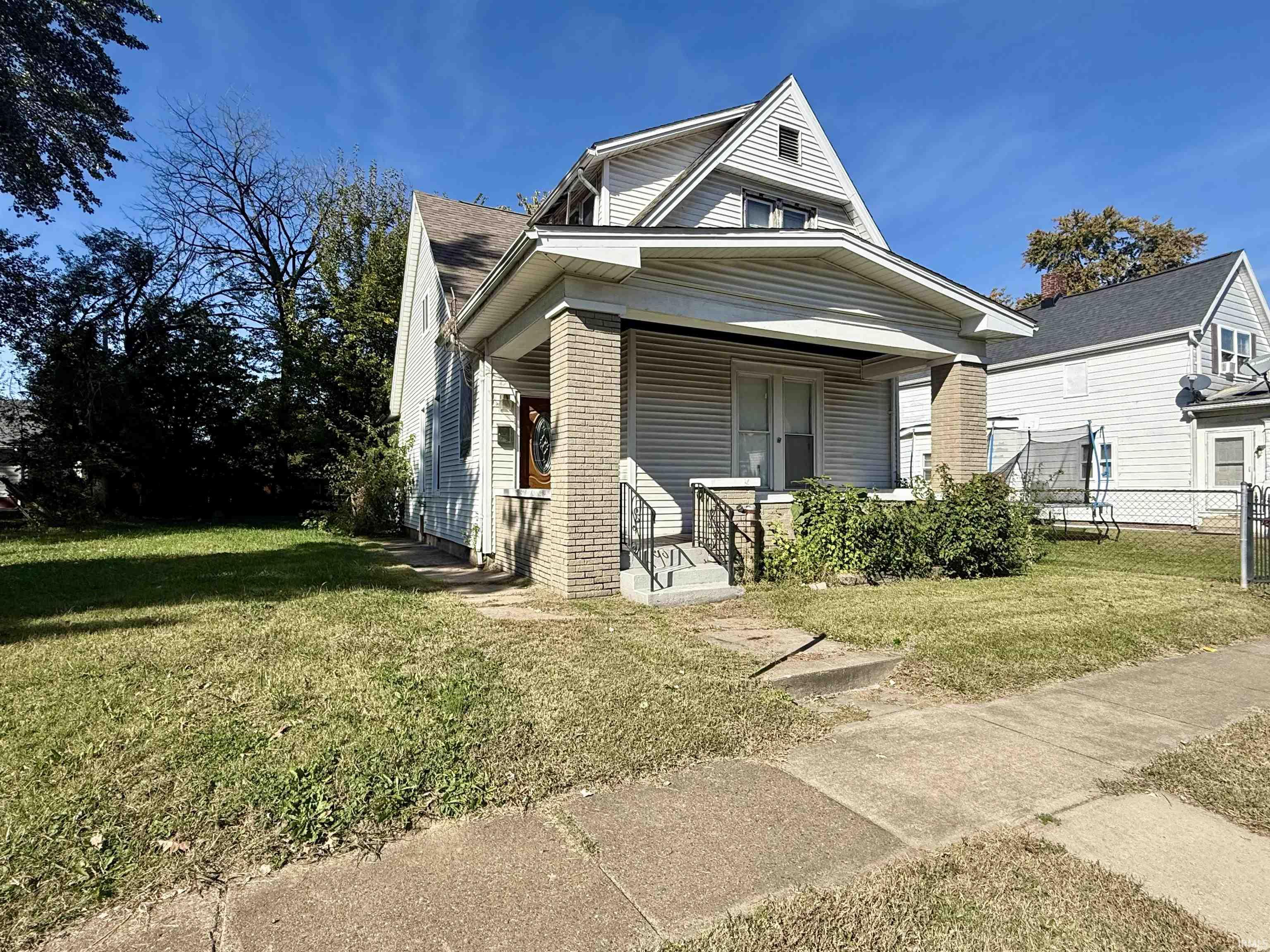 Photo 1 of Single family home for sale at 1108 Baker Ave, Evansville, IN 47710 | MLS# 202644224 | Listing updated on 2026-10-26